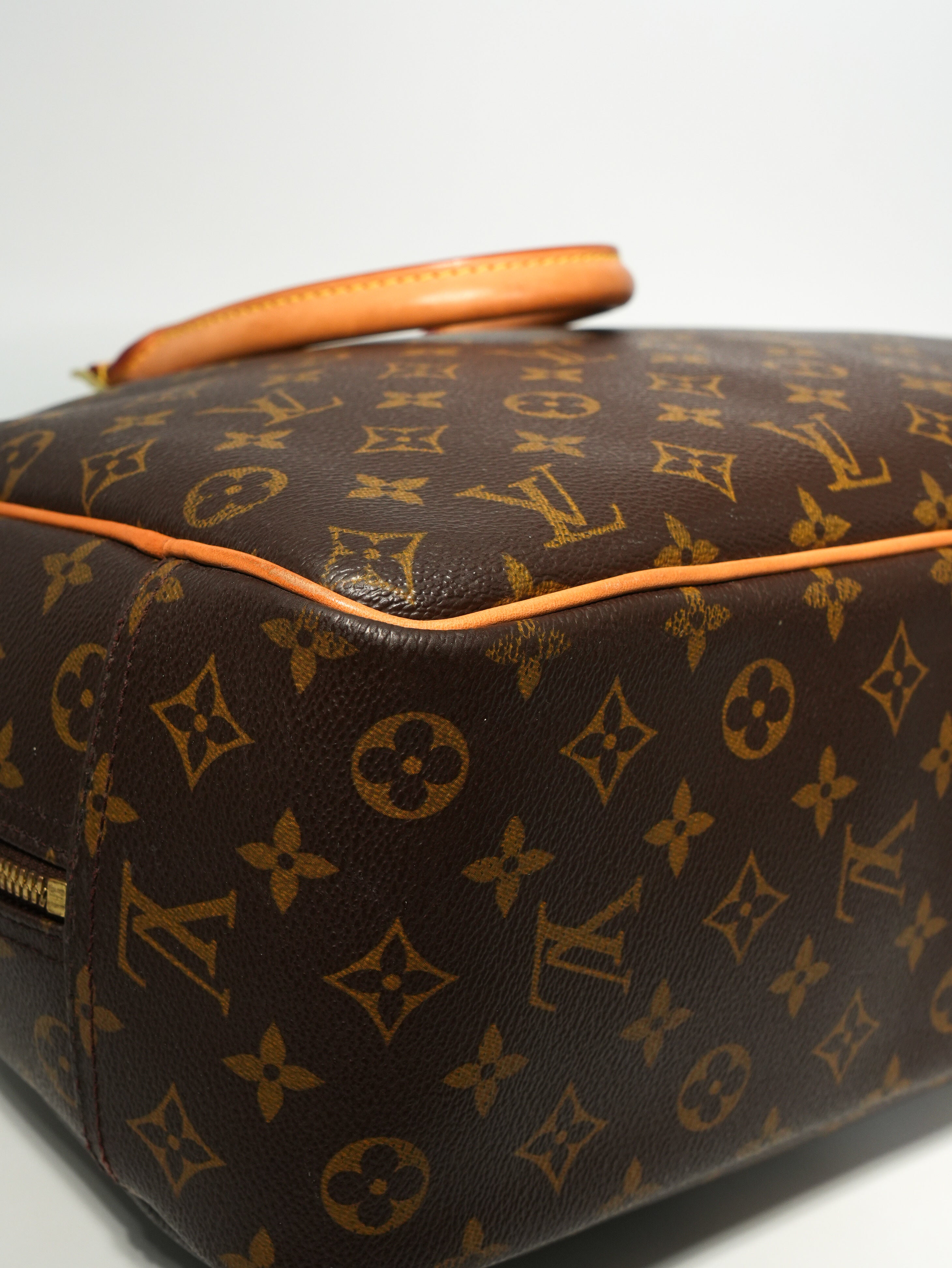 Louis Vuitton Deauville Monogram