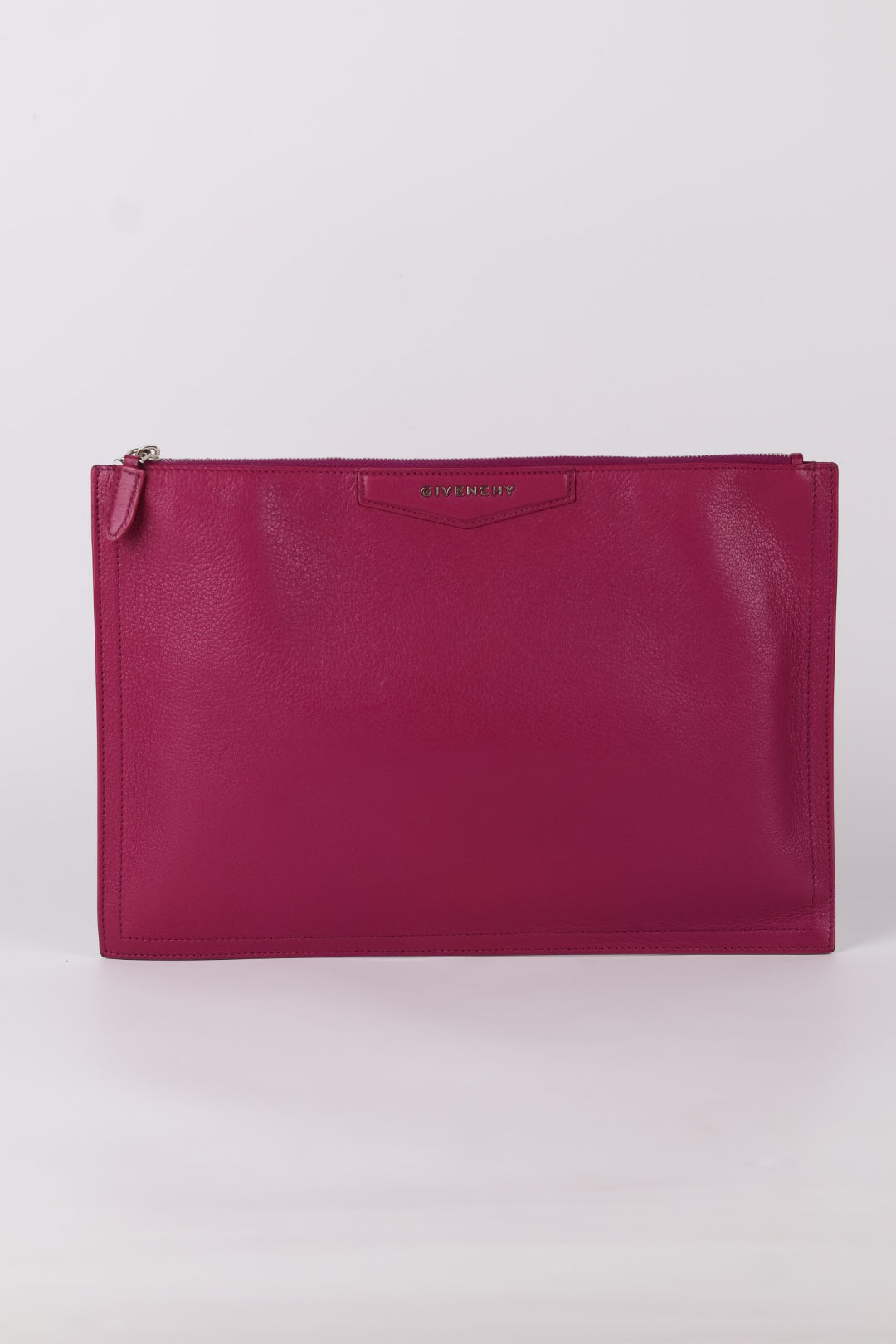 Givenchy Antigona Pochette
