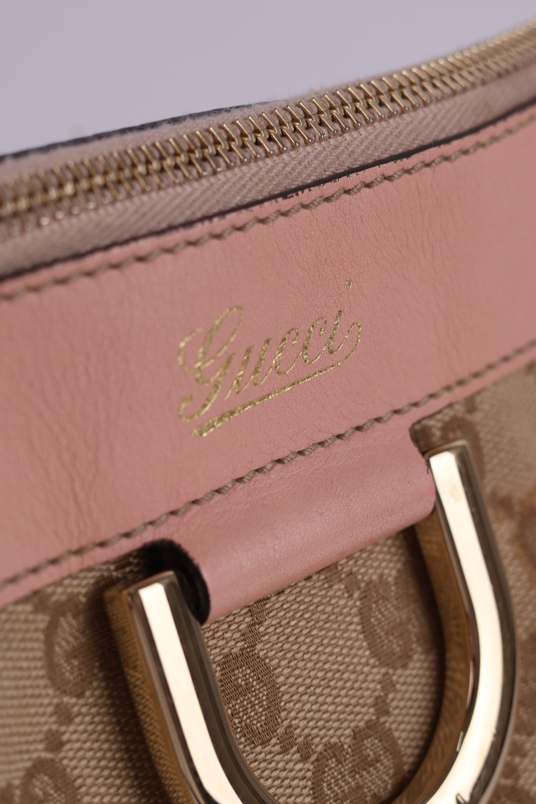 Gucci Tracolla D Ring GG Wave