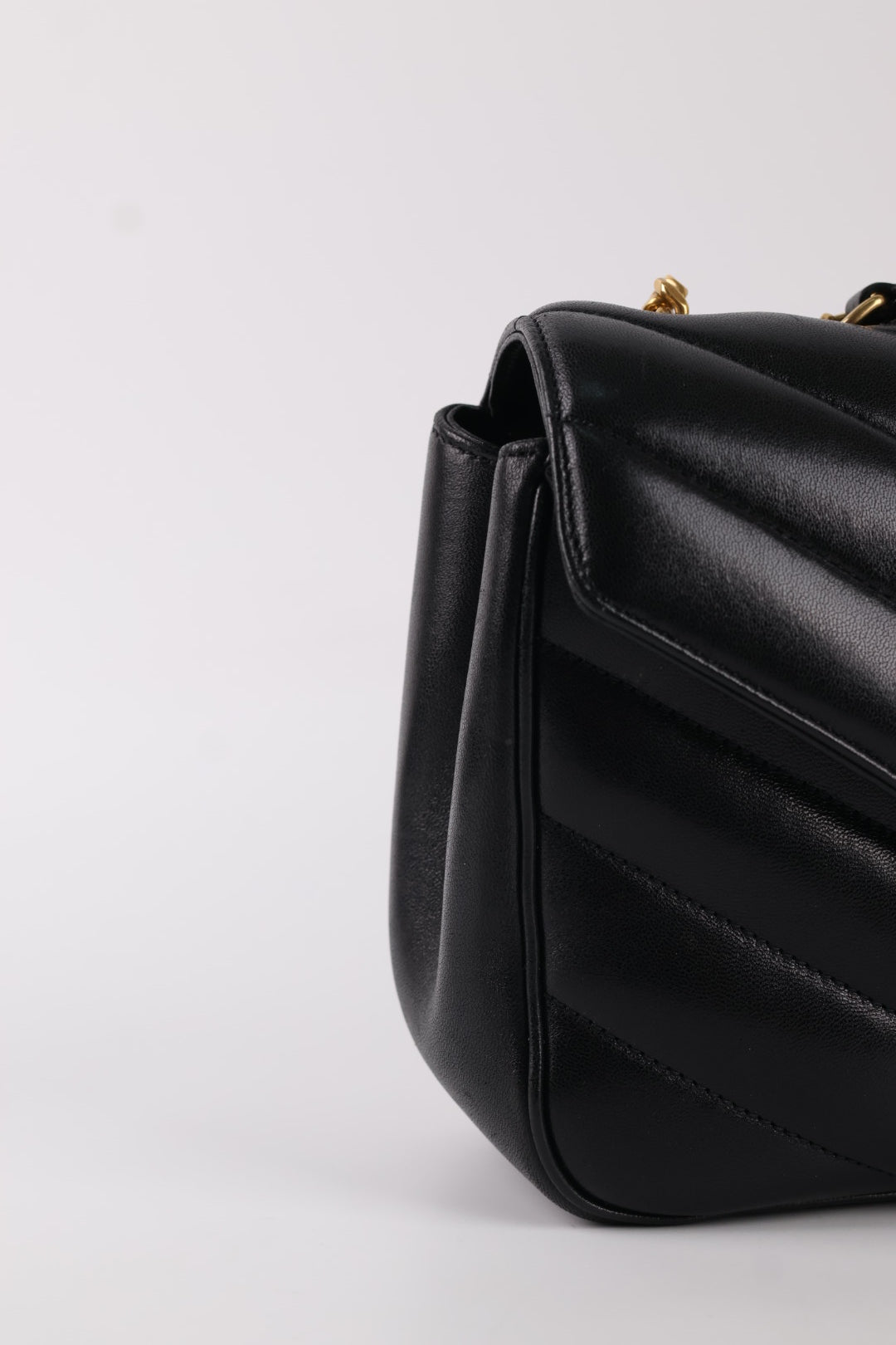 Saint Laurent Lou Lou Media