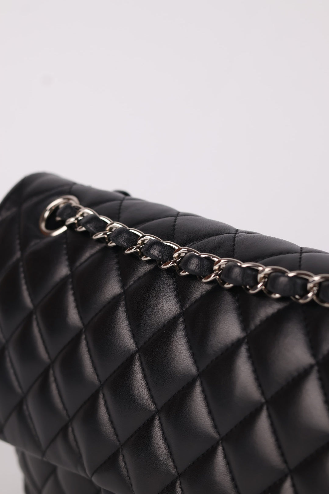 Chanel Timeless Double Flap in Agnello