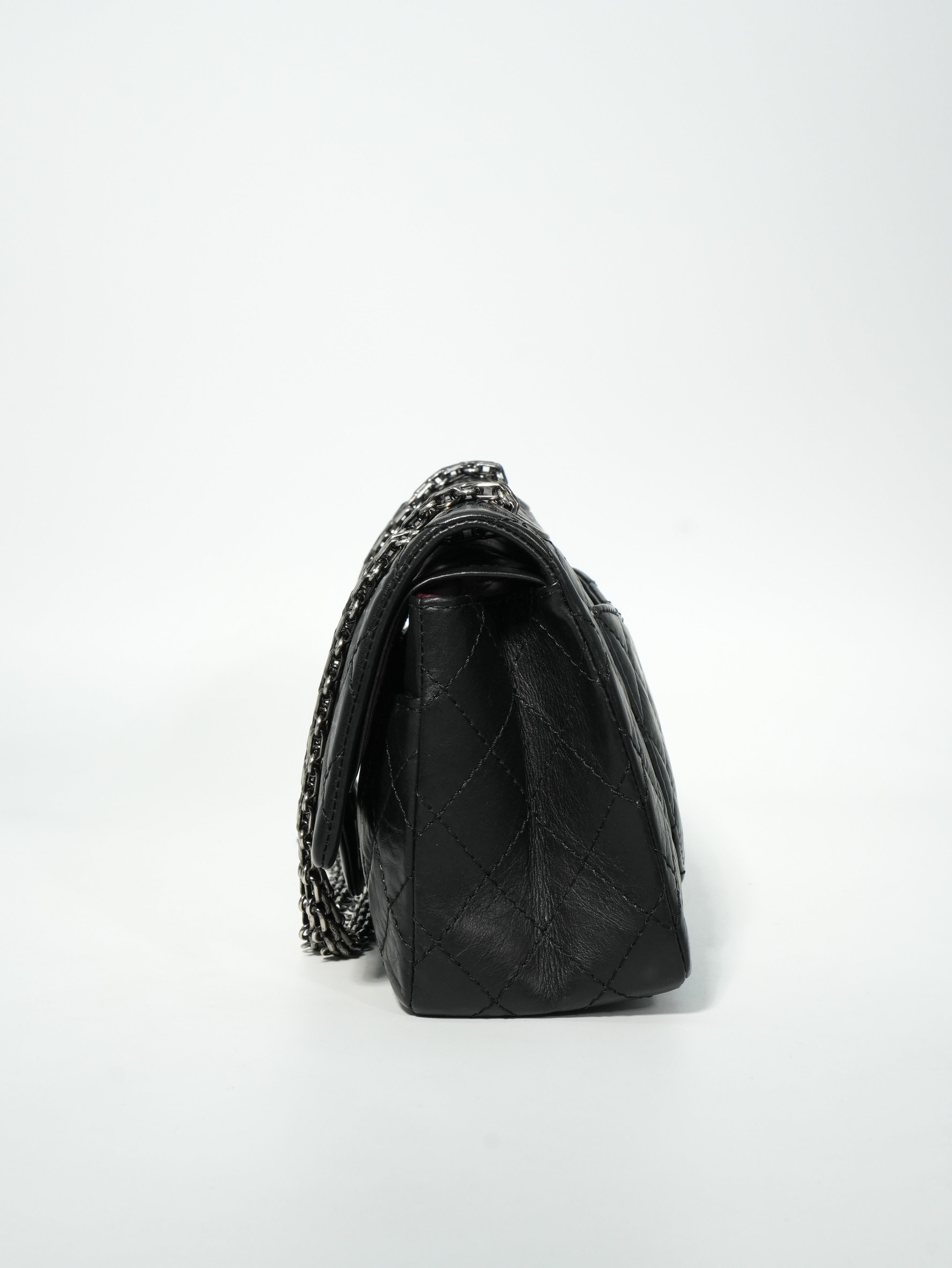 Chanel 2.55 Reissue