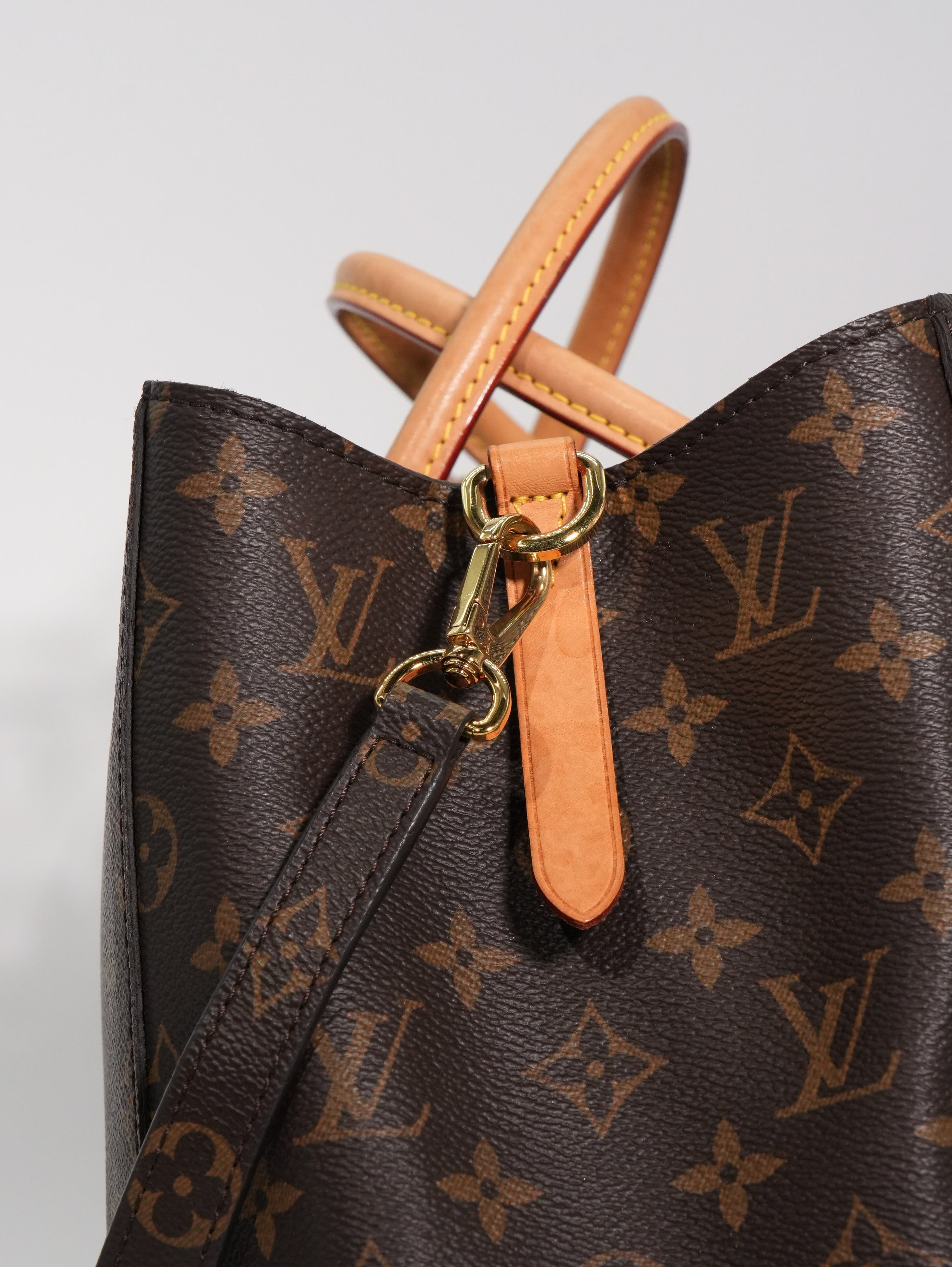 Louis Vuitton Montaigne GM Monogram