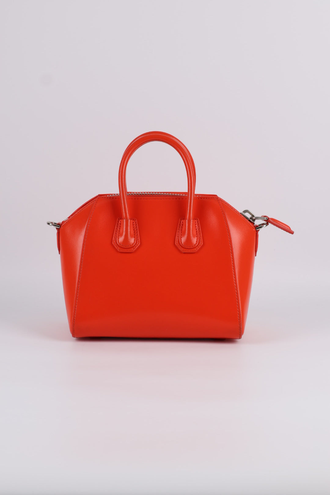 Givenchy Mini Antigona in Pelle