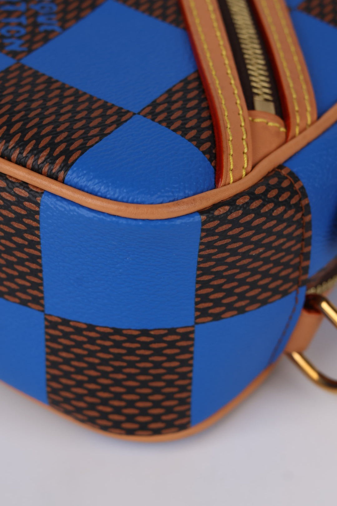 Louis Vuitton Chess Messenger Damier Pop