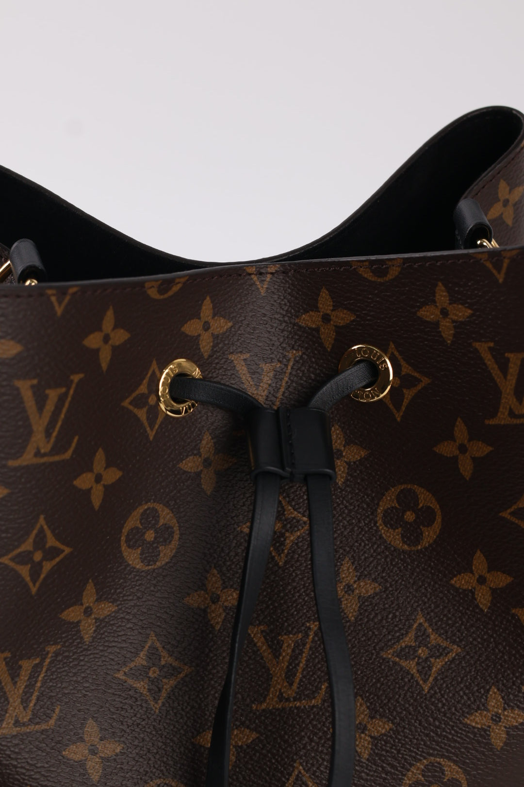 Louis Vuitton Neo Noé MM