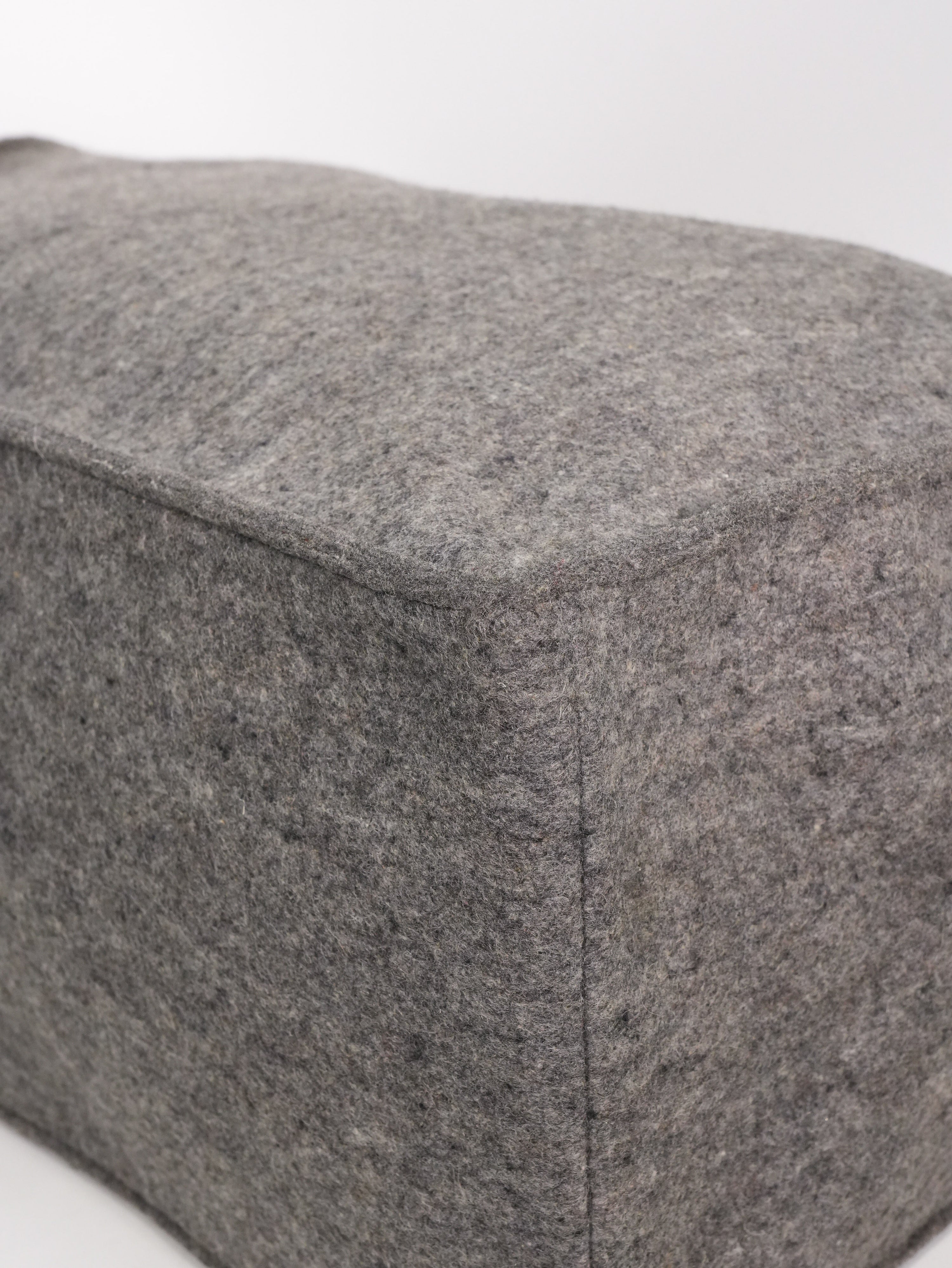 Saint Laurent Maxi Tote Lana