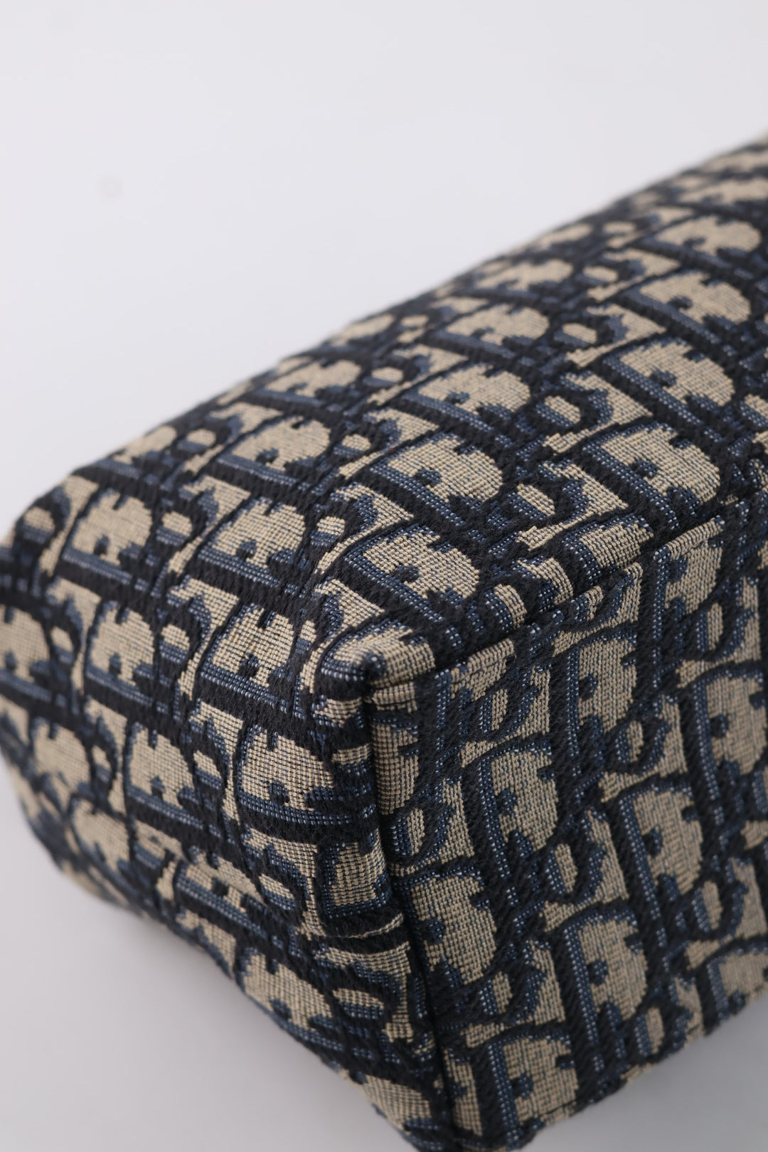 Dior Nomad Media Jacquard Oblique