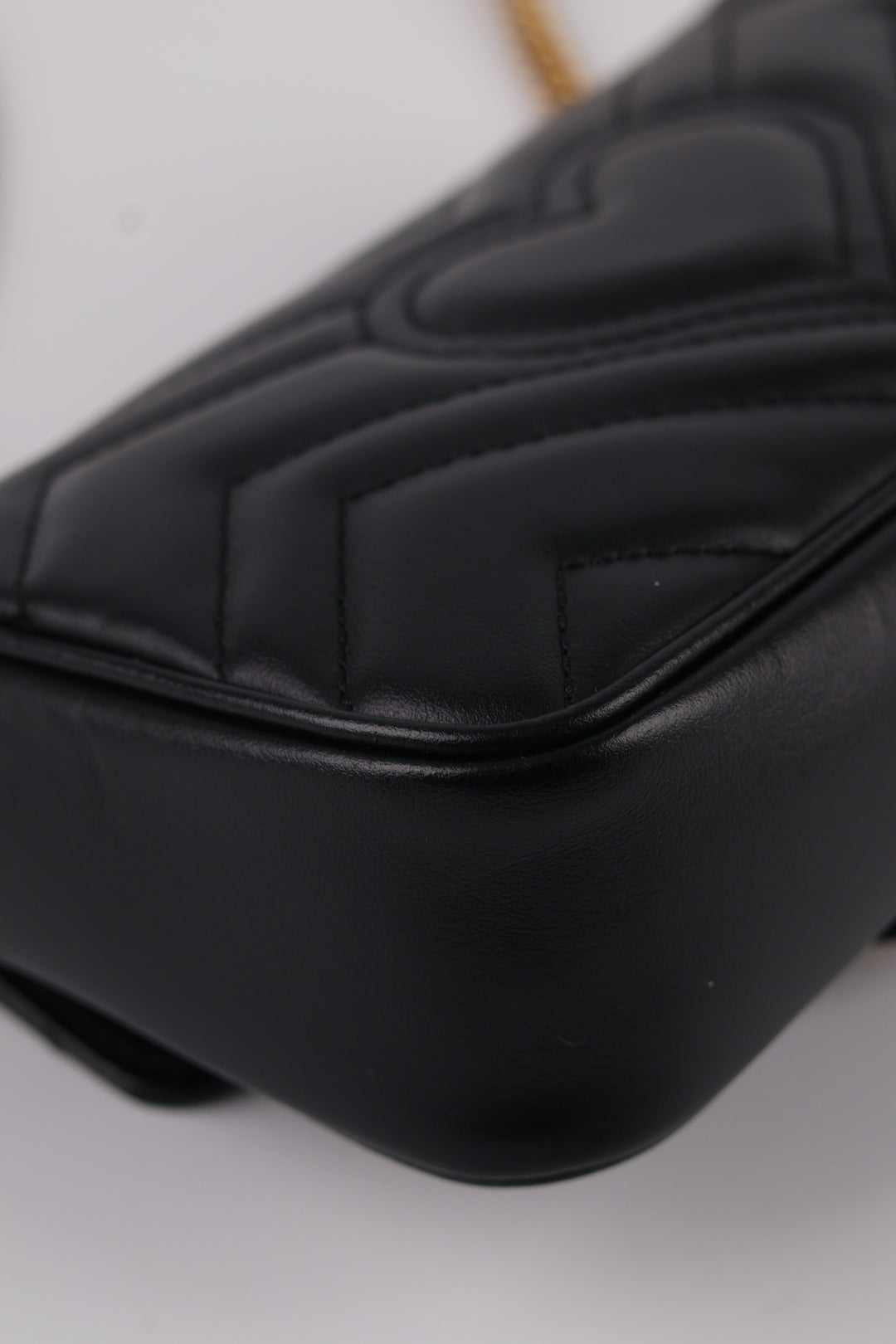 Gucci GG Super Mini Marmont