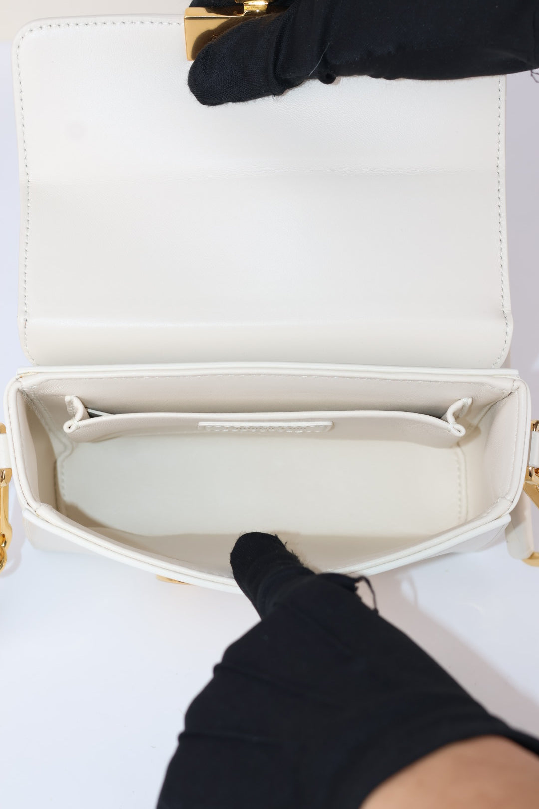 Dior Montaigne Box in Pelle