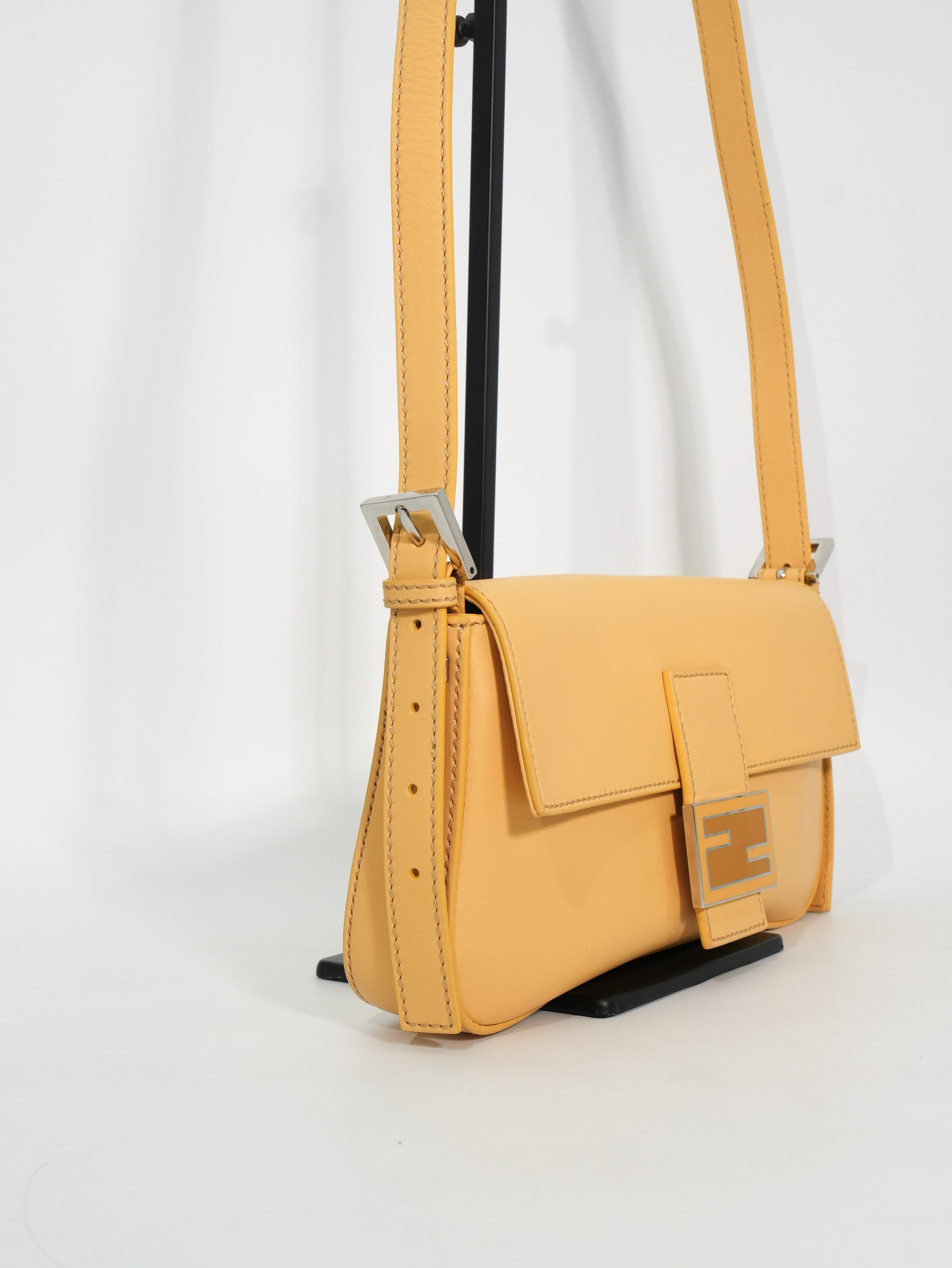 Fendi Baguette in Pelle