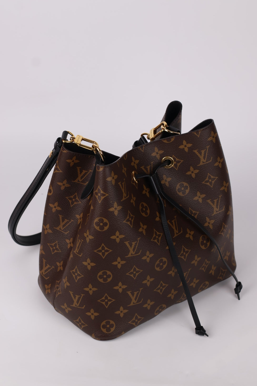 Louis Vuitton Neo Noé MM Monogram