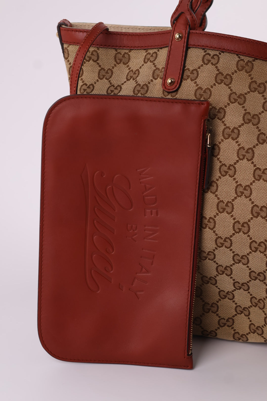 Gucci Tote GG Wave