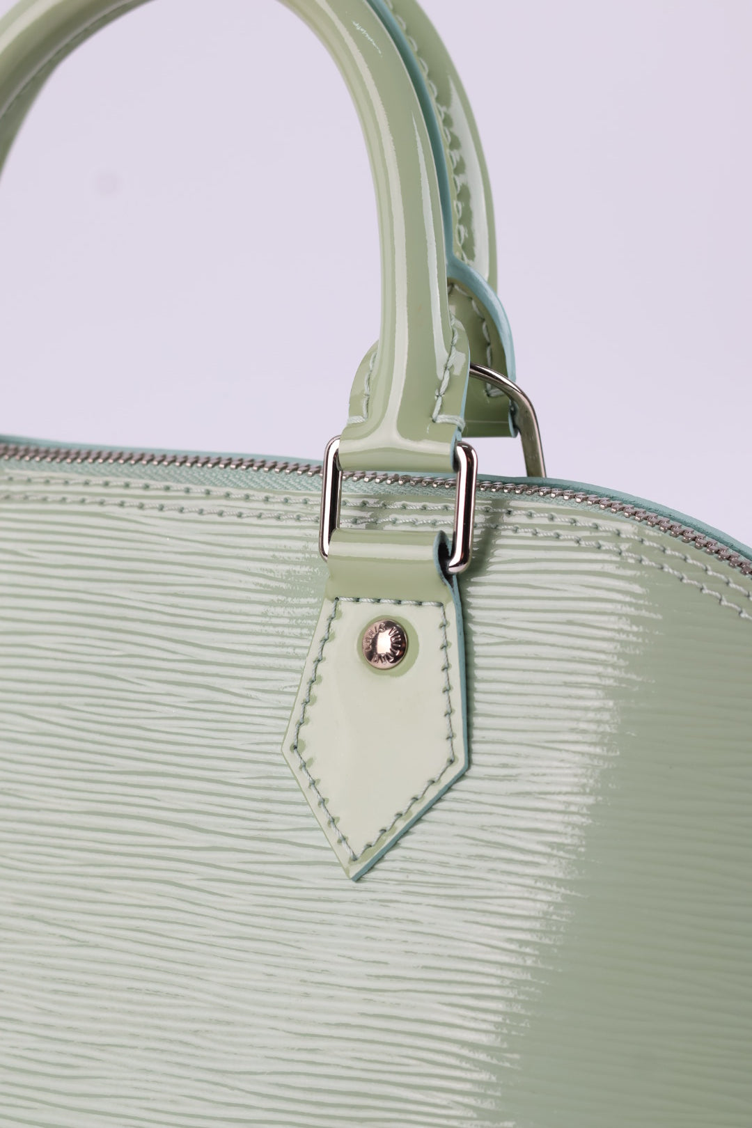 Louis Vuitton Alma Pm Epi Vernis
