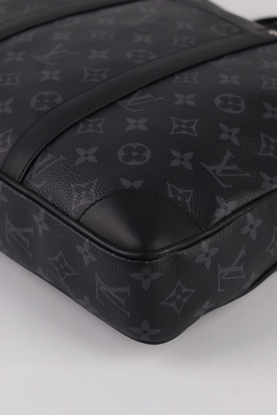 Louis Vuitton Porte-Documents Voyage PM Monogram Eclipse