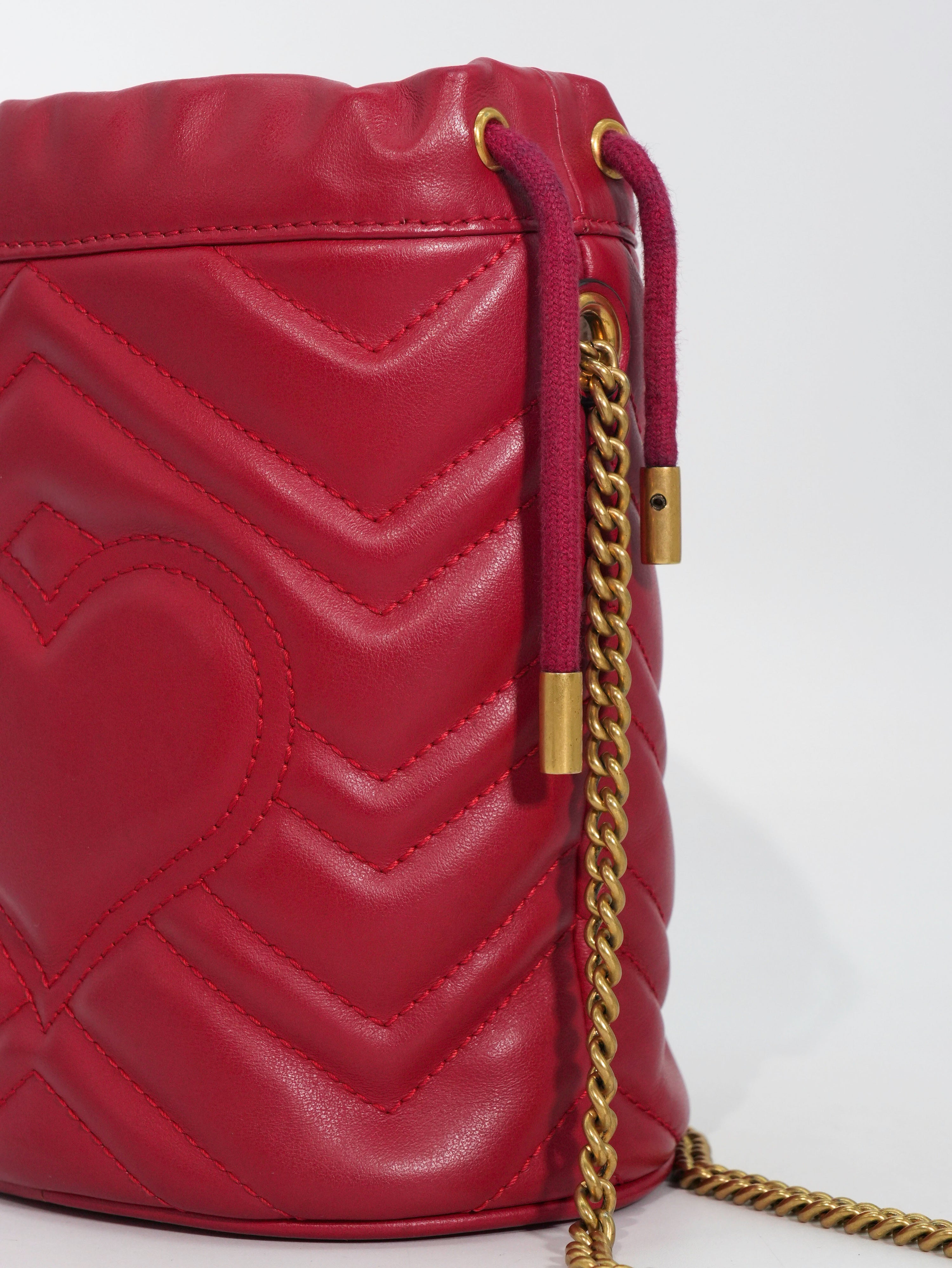 Gucci Bucket GG Marmont