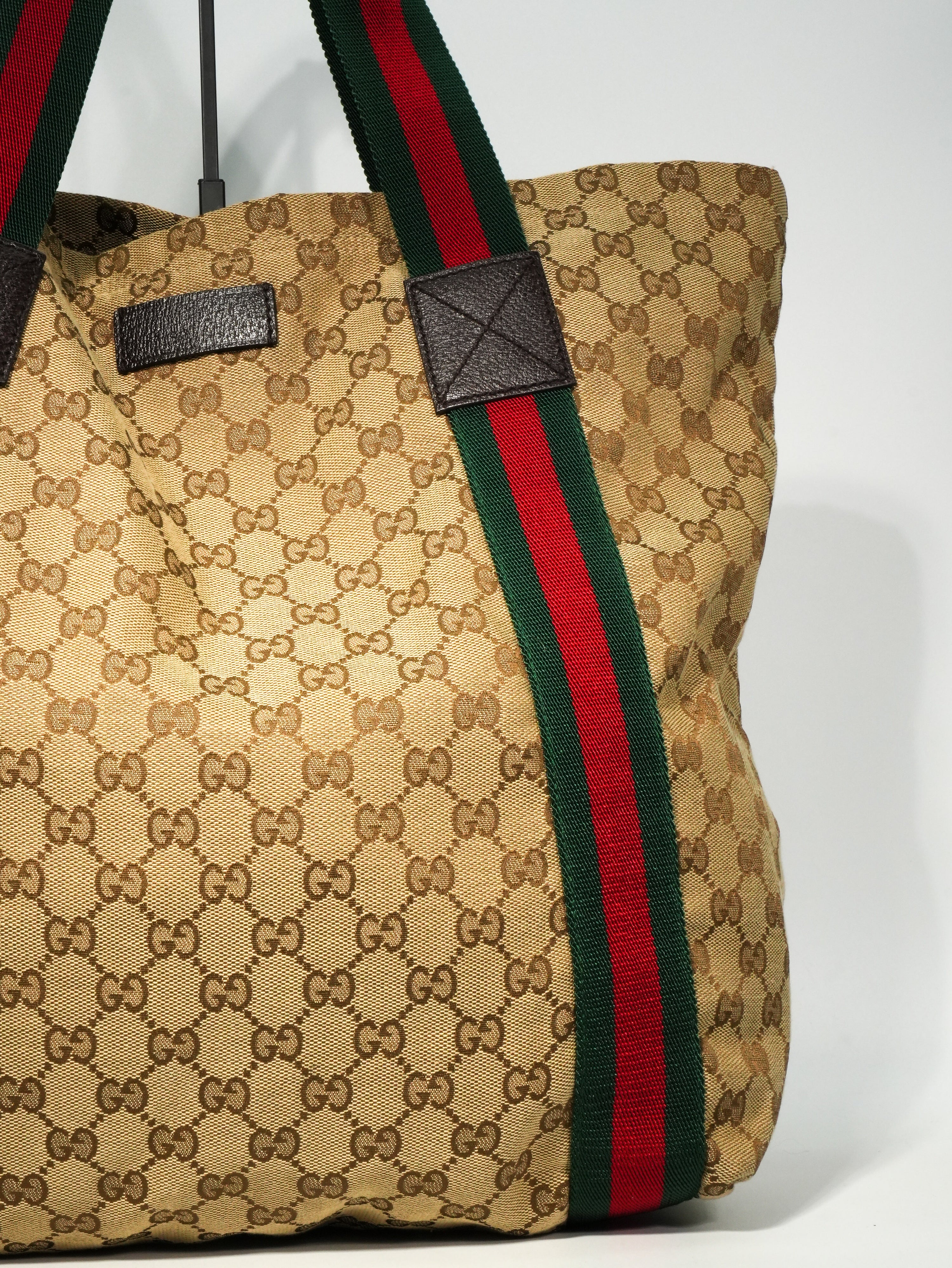 Gucci Tote GG Wave