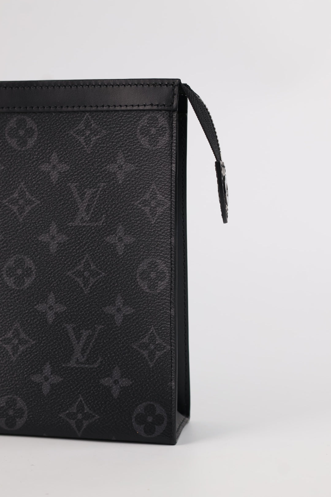 Louis Vuitton Pochette Voyage MM