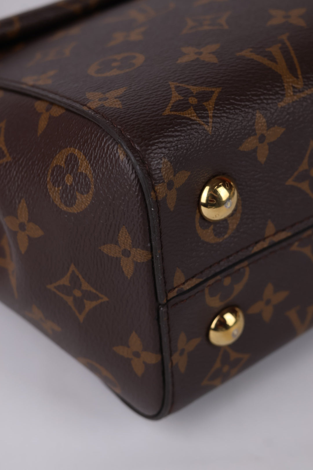 Louis Vuitton Cluny MM Monogram