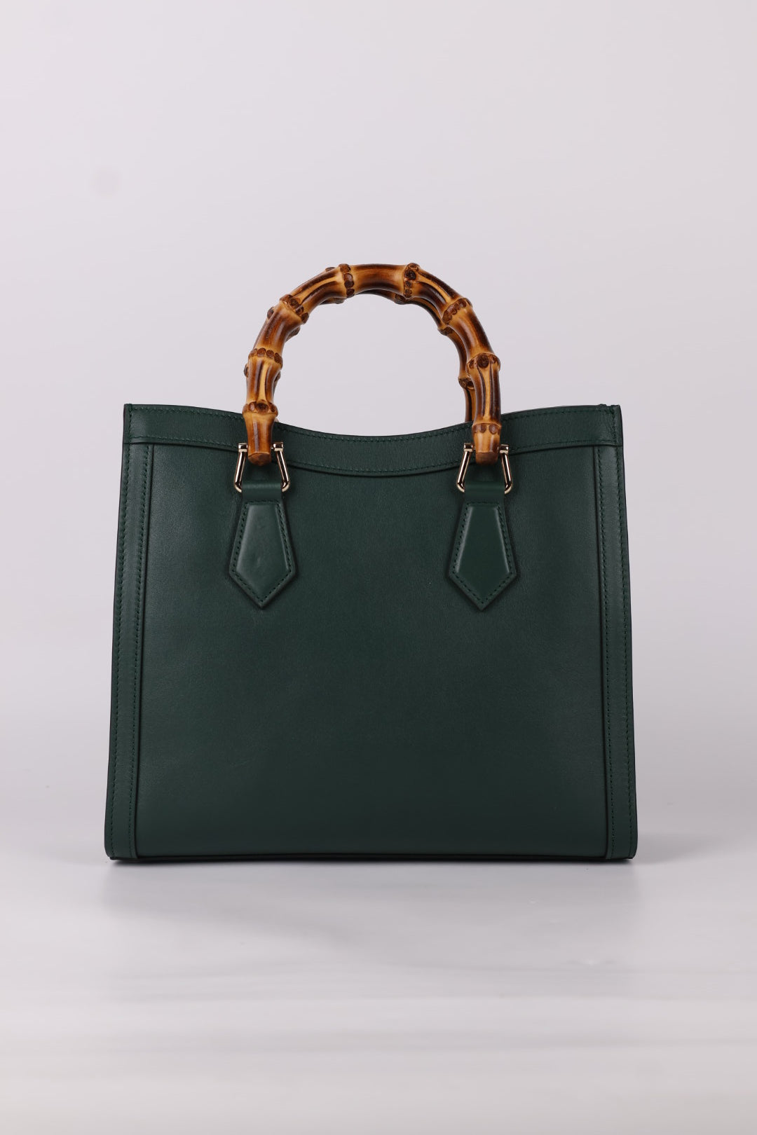 Gucci Diana Small in Pelle