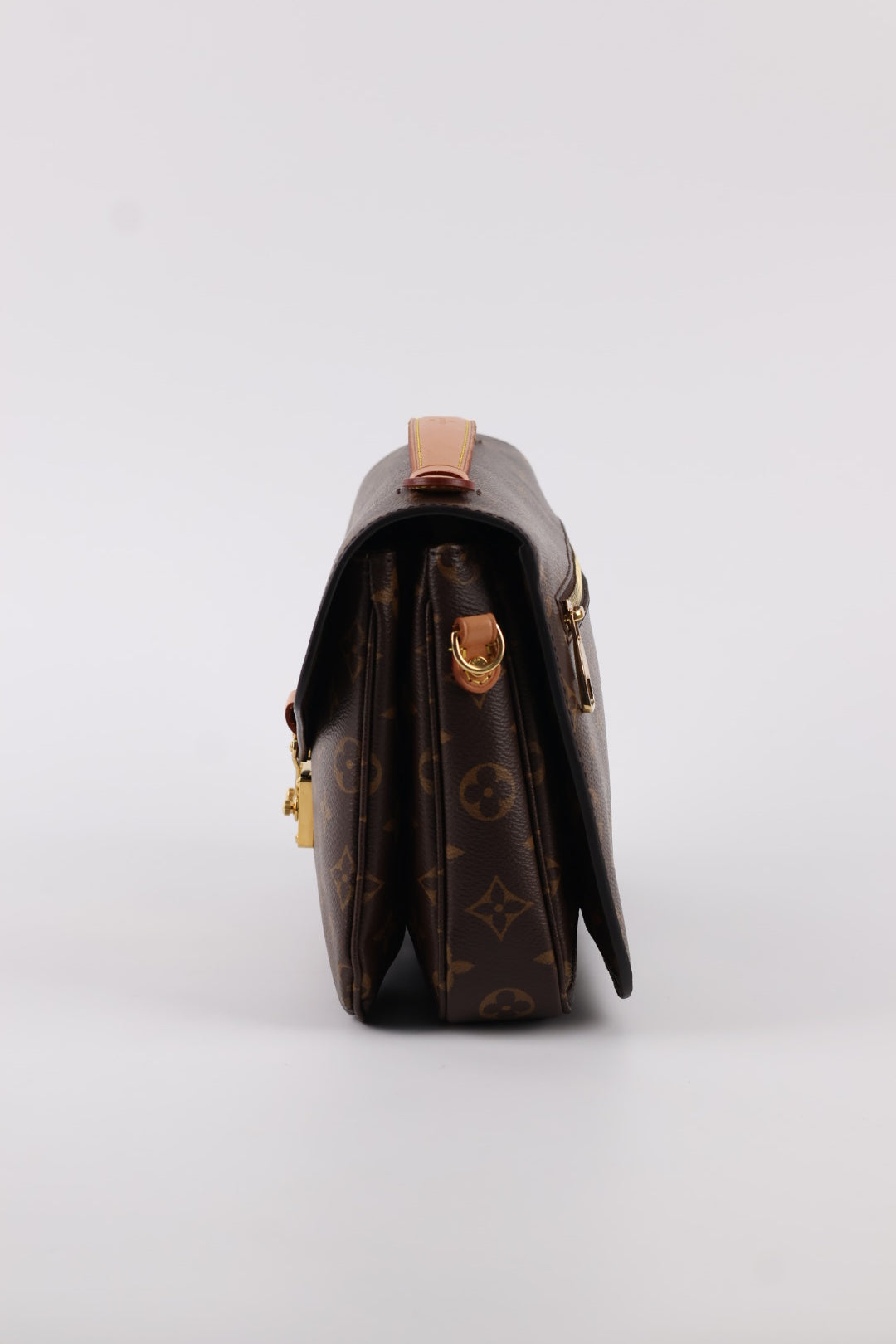 Louis Vuitton Métis Monogram