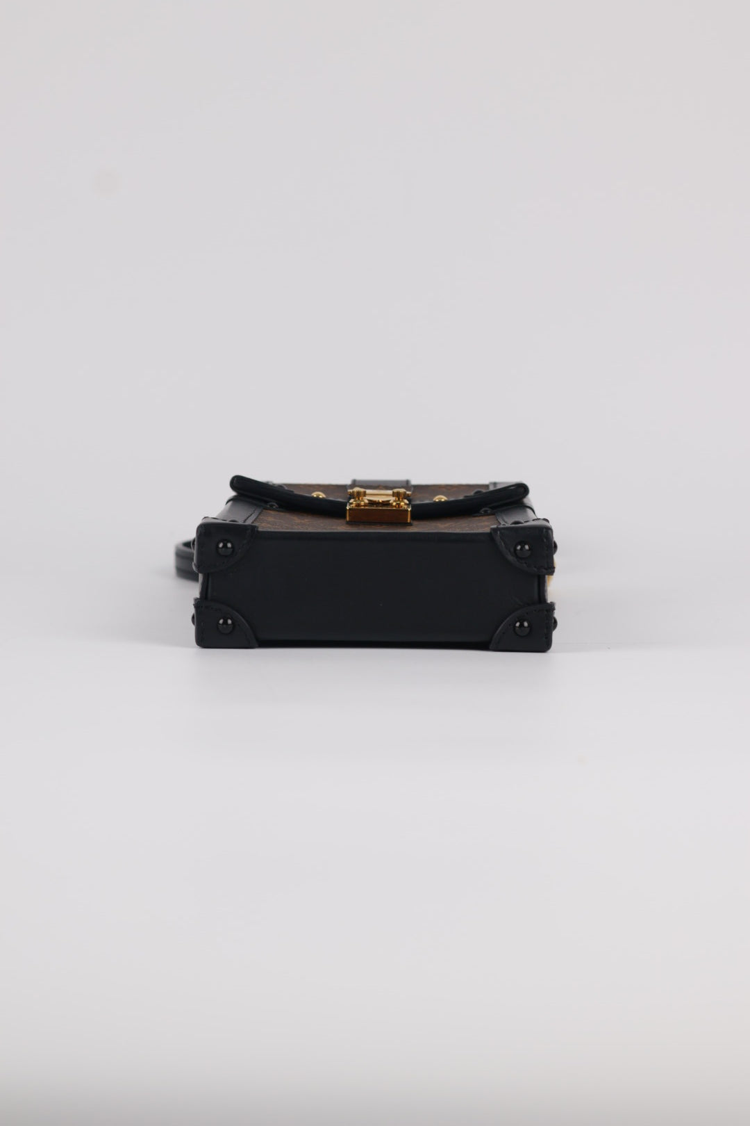Louis Vuitton Pochette Trunk Verticale Monogram