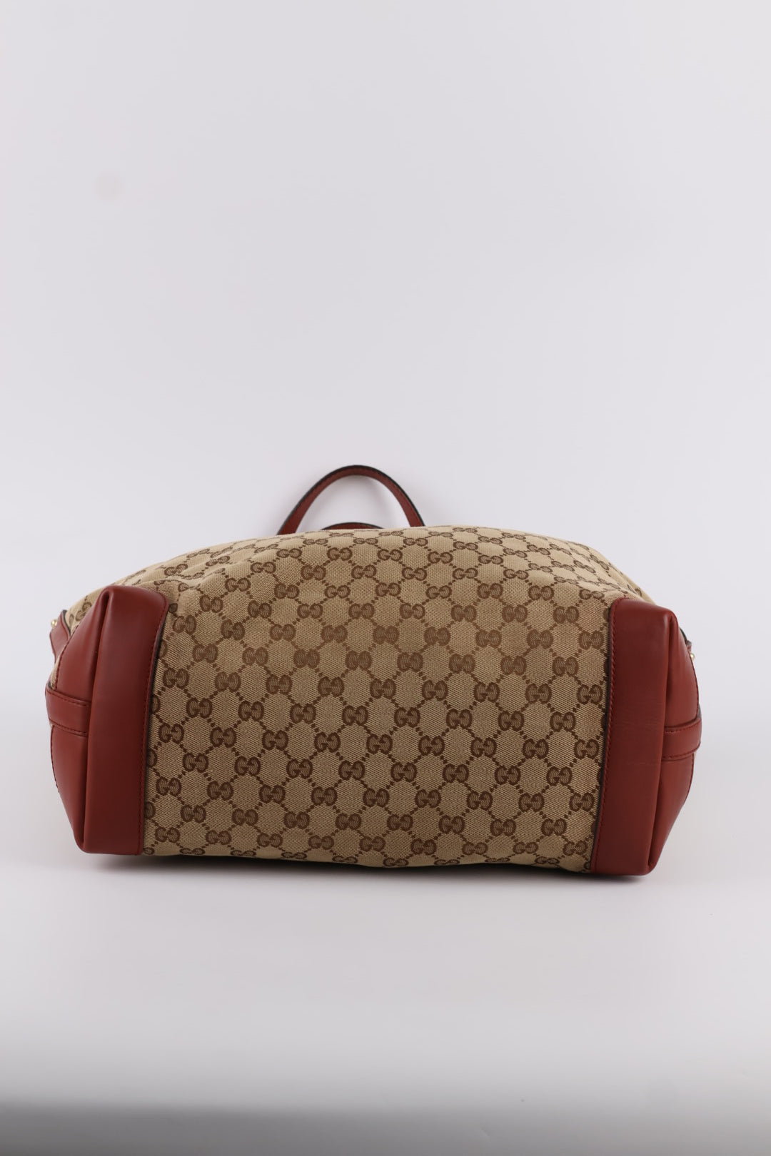 Gucci Tote GG Wave