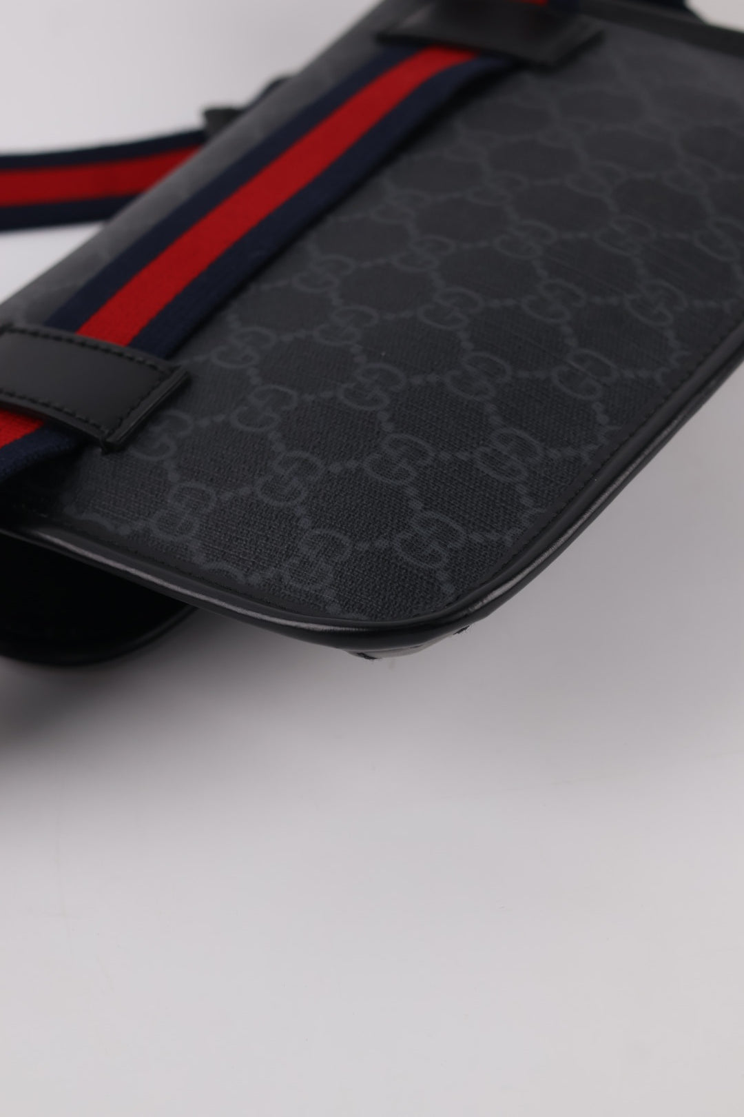 Gucci Marsupio GG Supreme