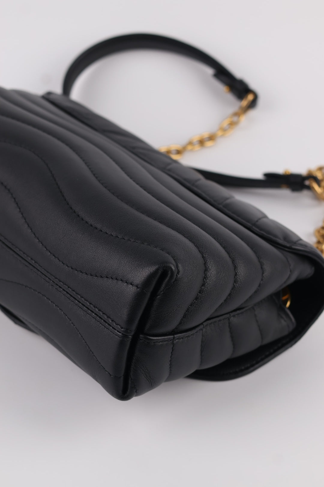 Louis Vuitton New Wave Media
