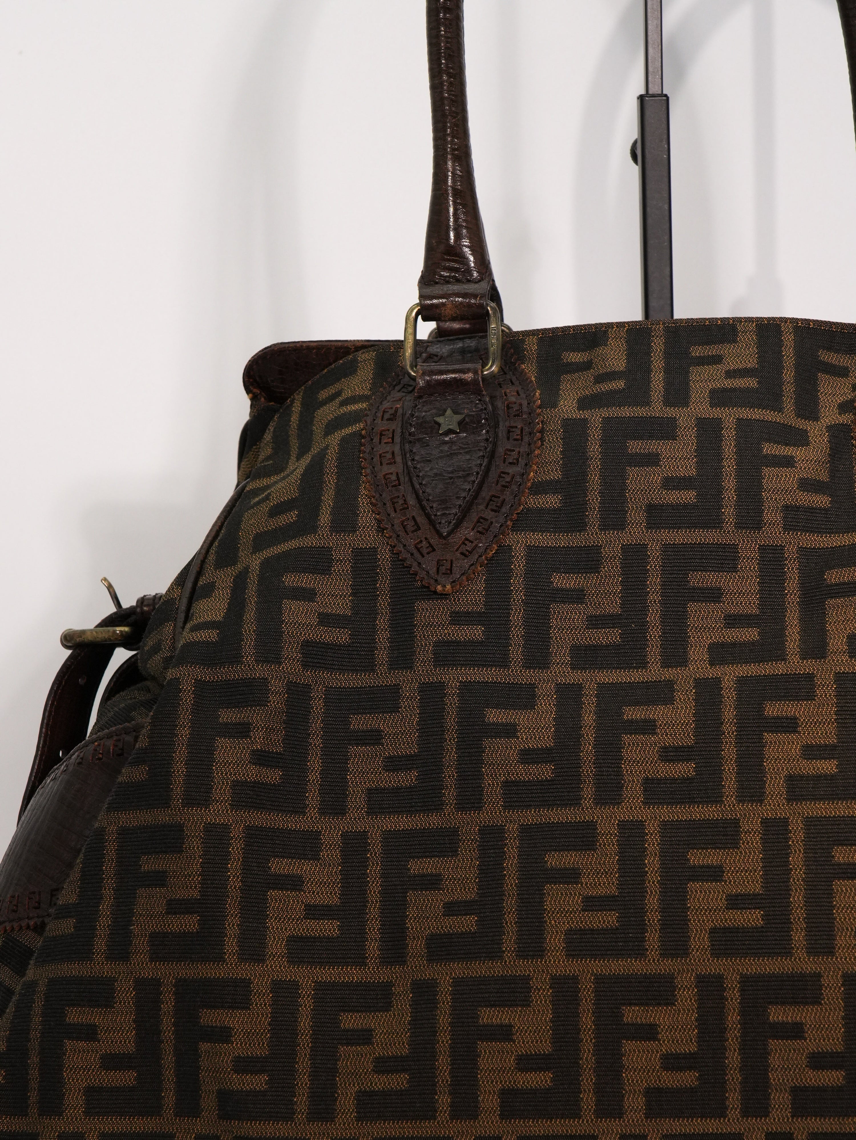 Fendi De Jour Large FF Logo