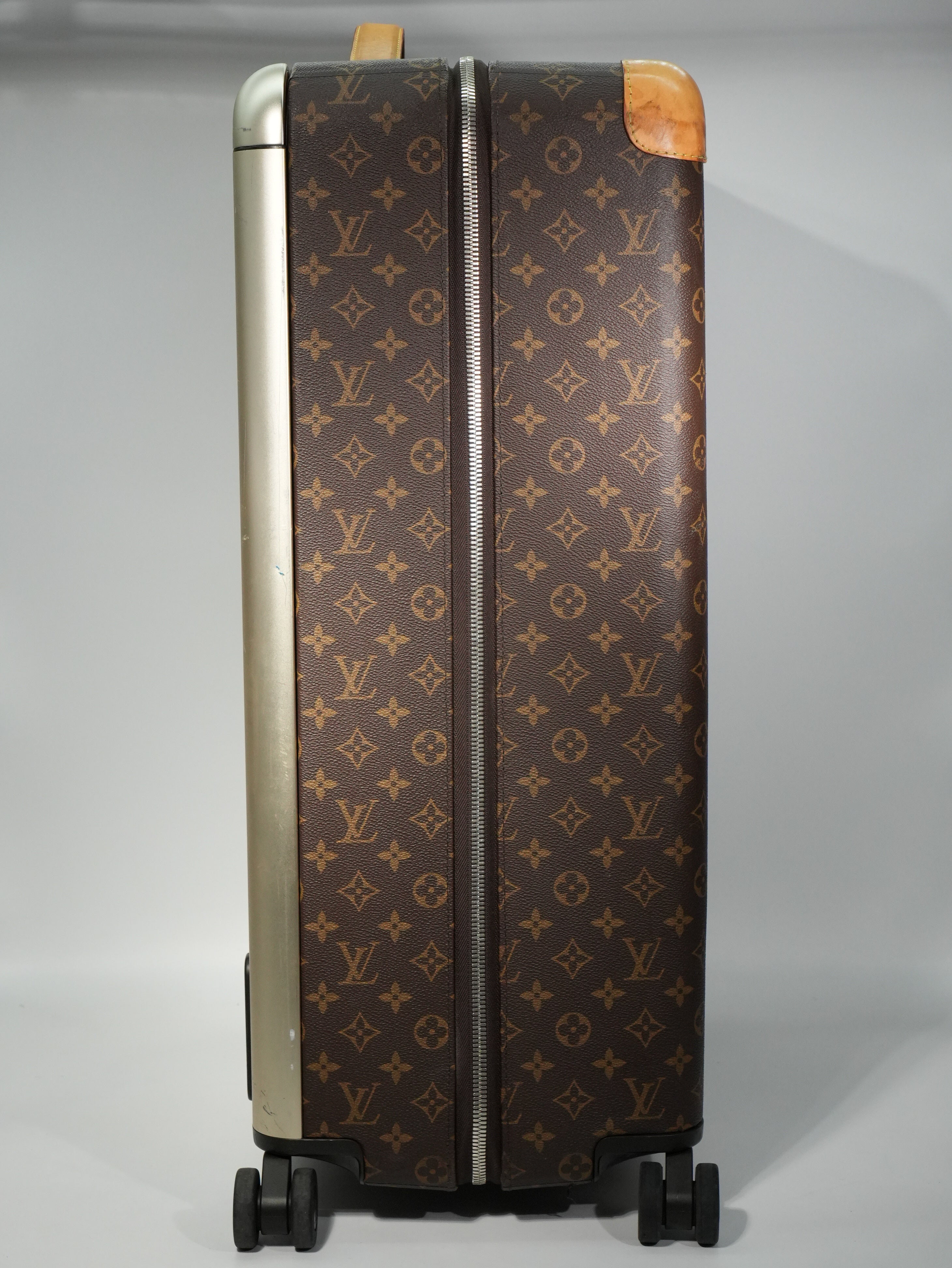 Louis Vuitton Horizon 70 Monogram