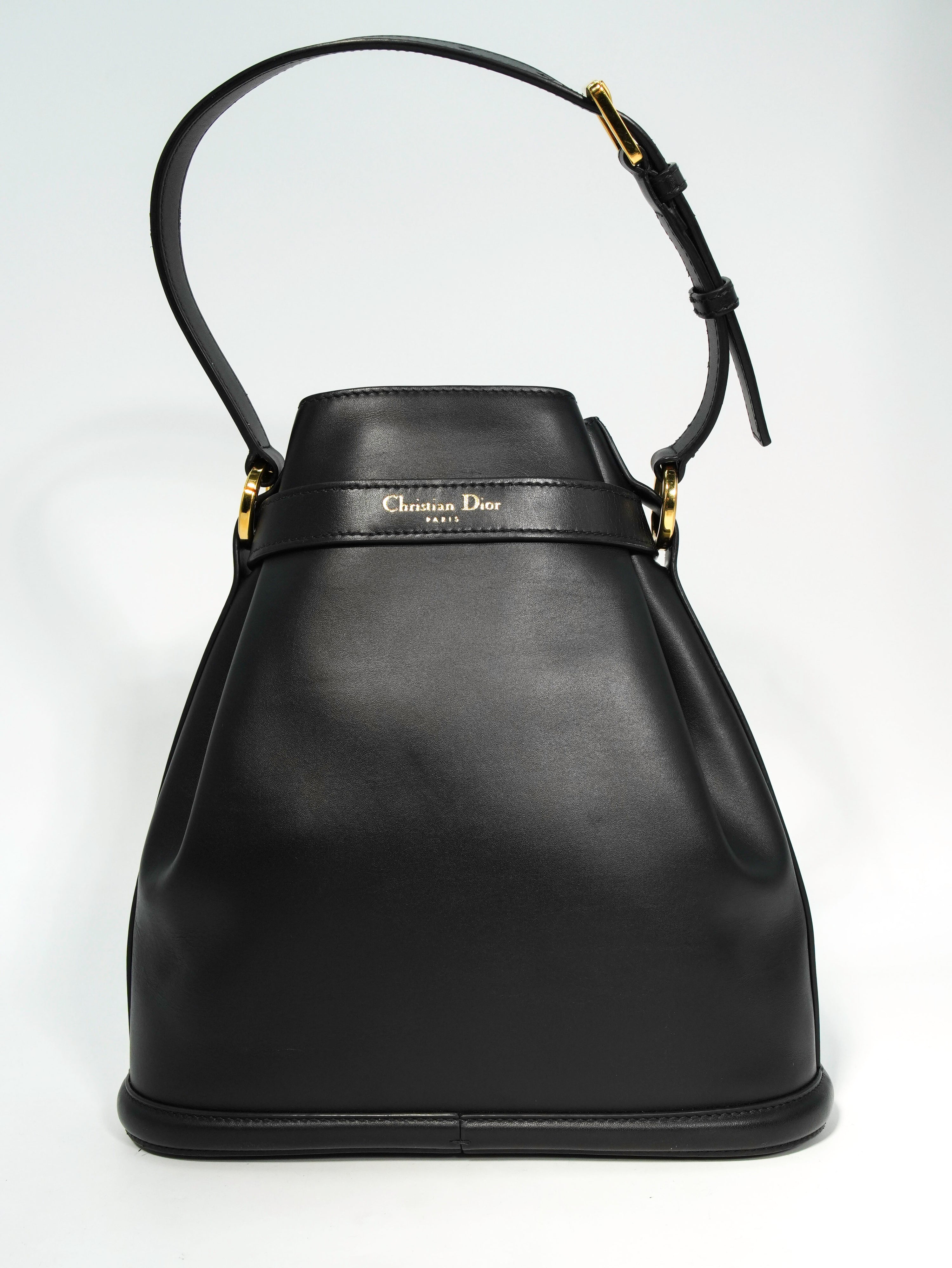 Dior C’est Dior in pelle