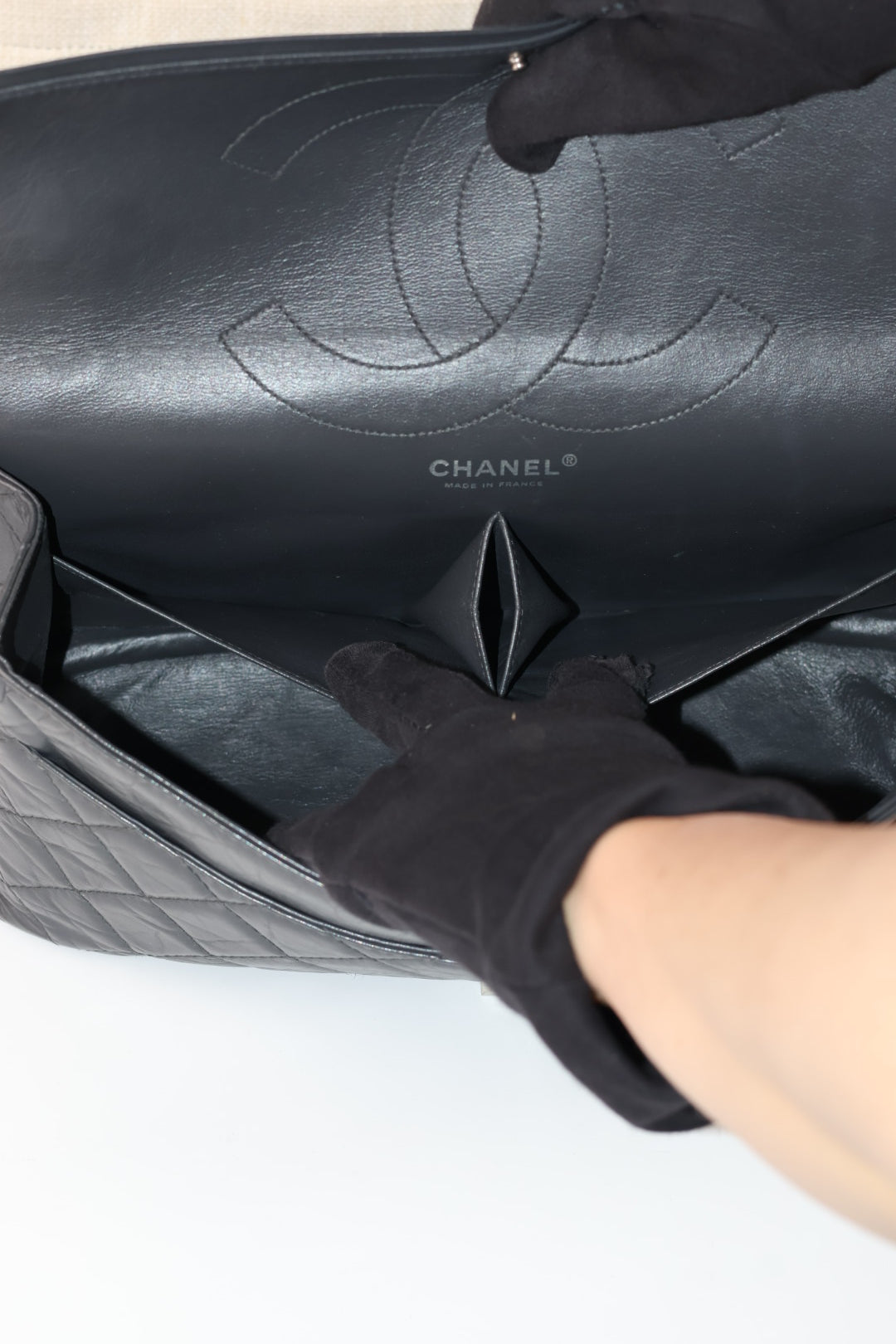 Chanel 2.55 Reissue Grande