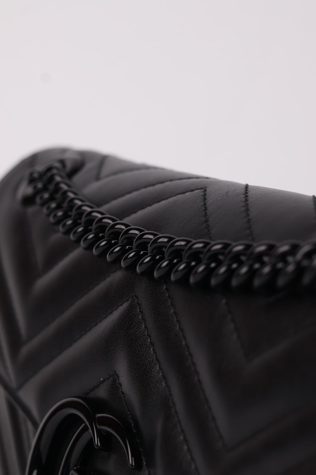 Gucci Marmont Media Total Black