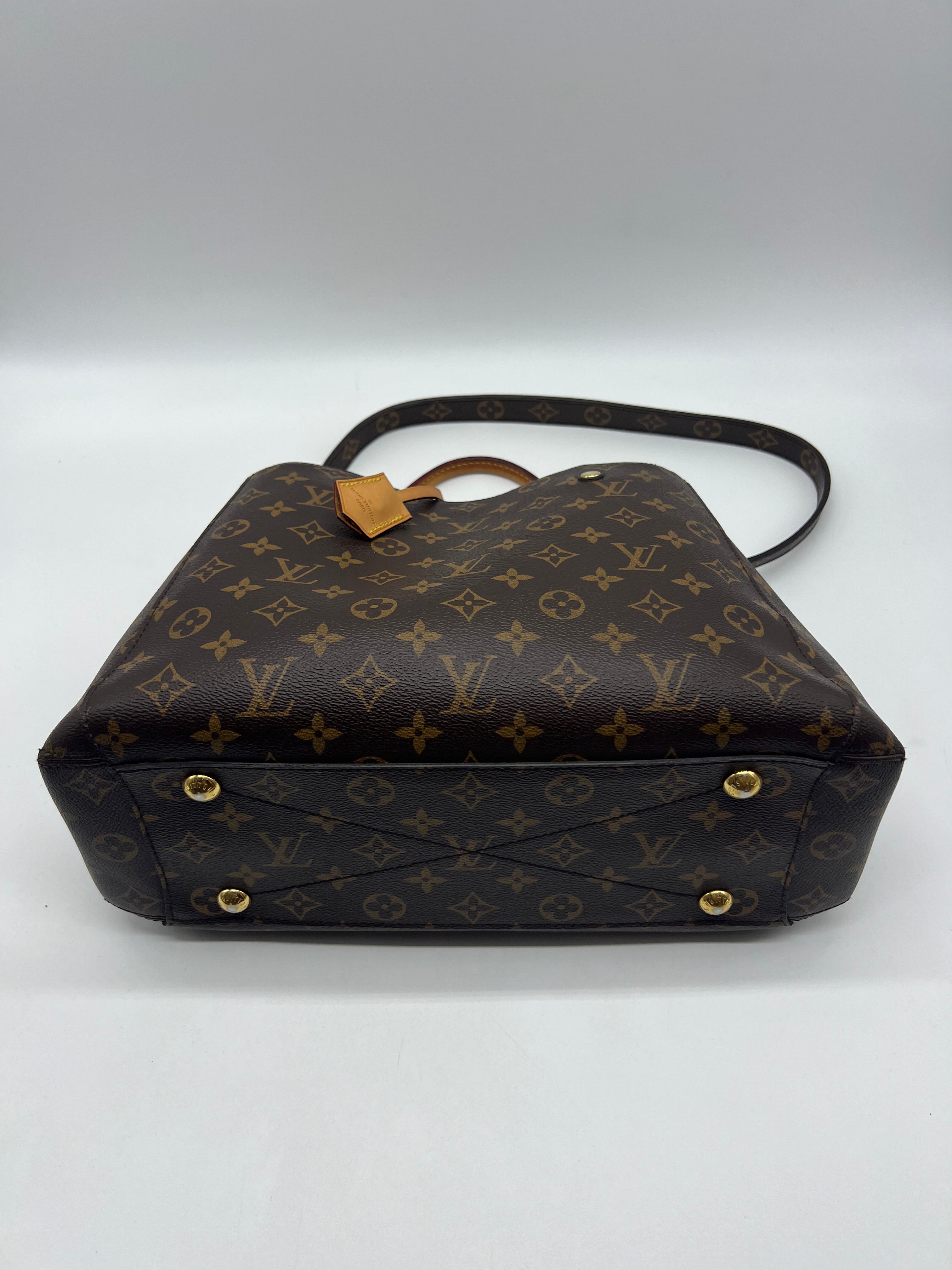 Louis Vuitton Montaigne MM Monogram