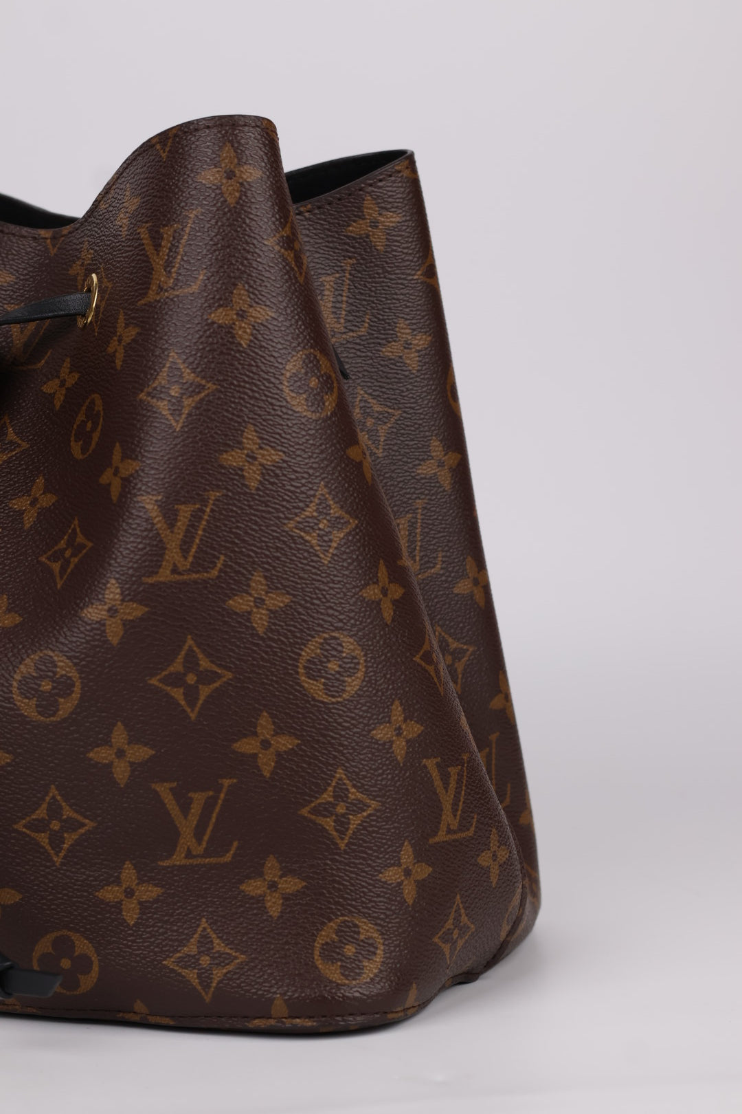 Louis Vuitton Neo Noé MM Monogram