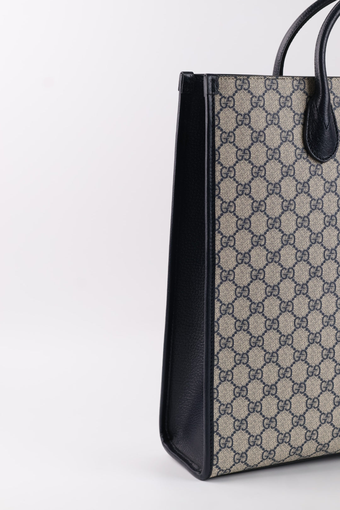 Gucci Tote Bag GG supreme