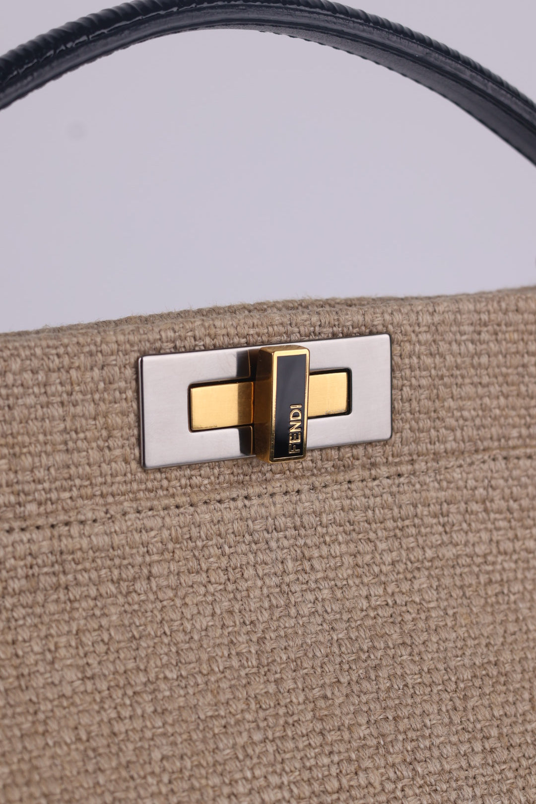 Fendi Peekaboo in lino