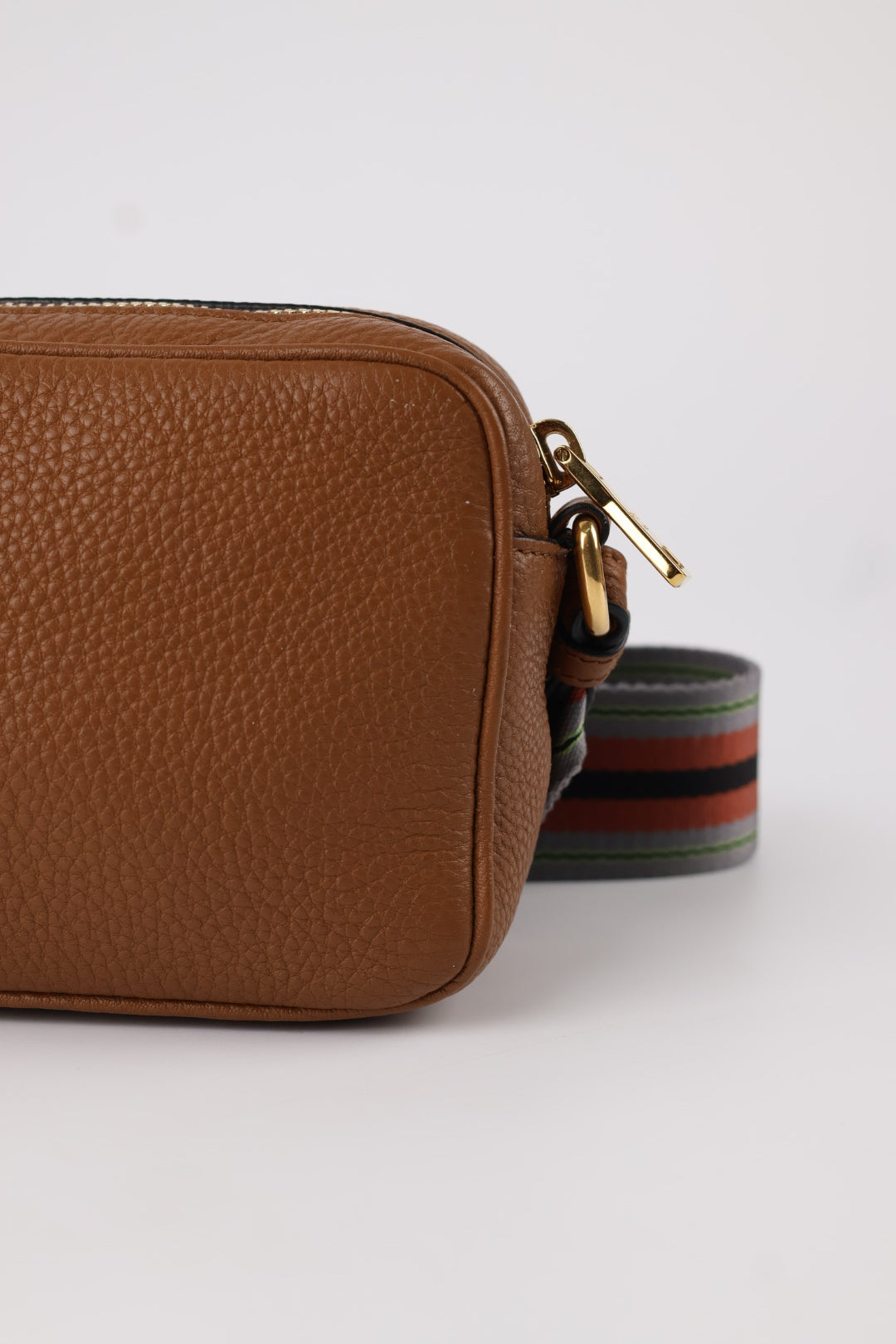 Prada Mini Camera Bag in Pelle