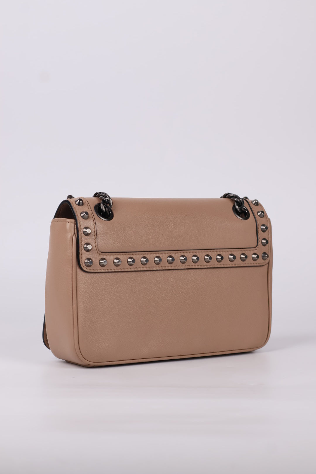 Prada Pattina Borchie in Pelle
