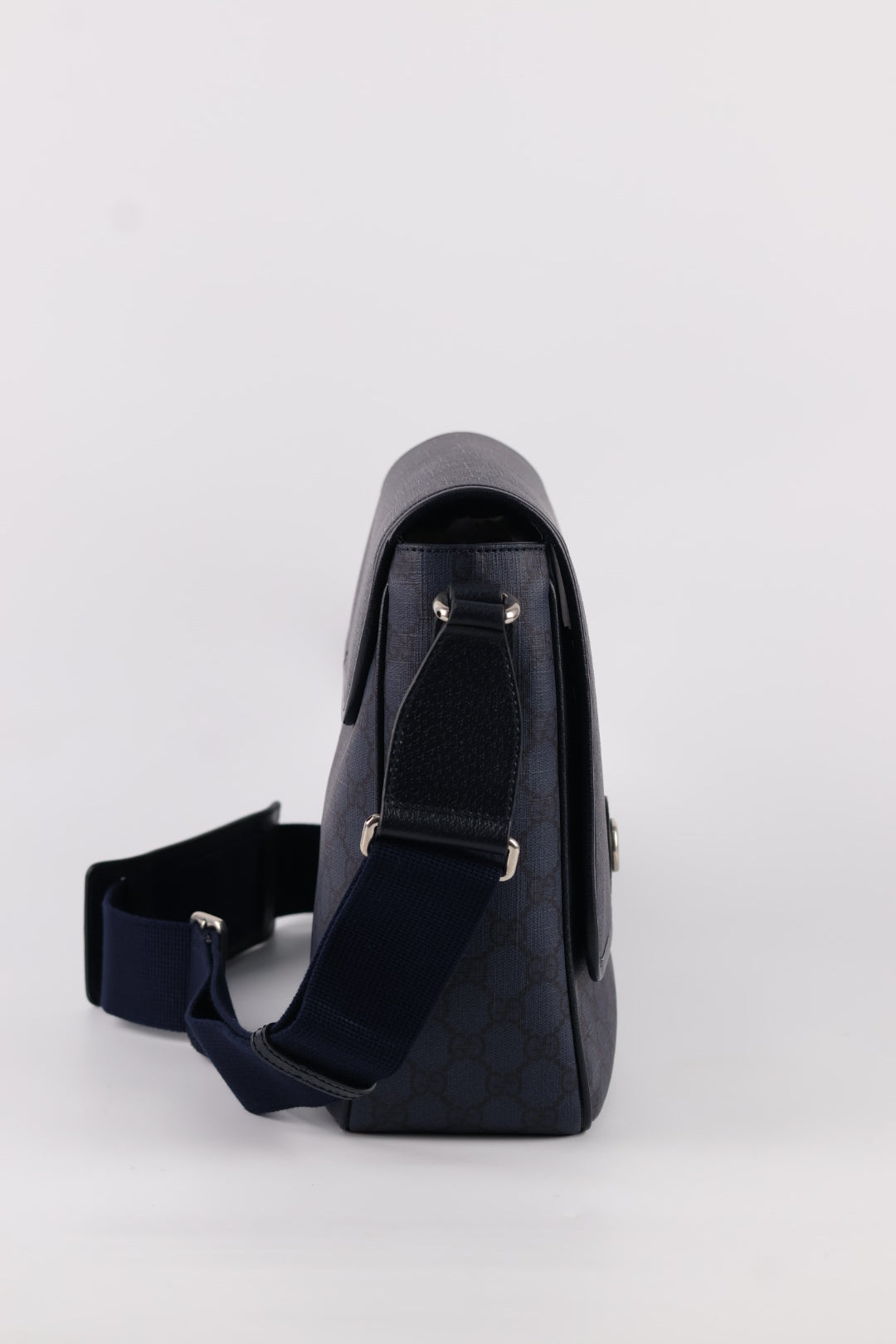Gucci Messenger Ophidia GG Supreme