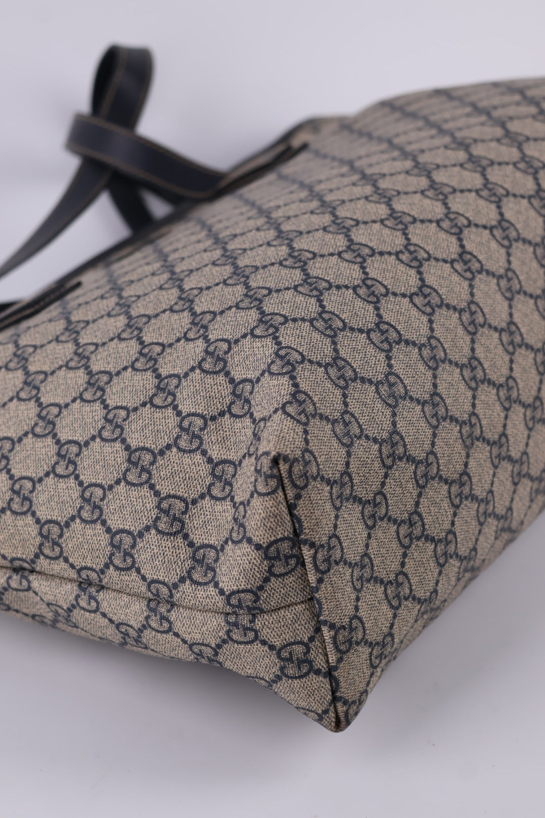 Gucci Tote GG Supreme