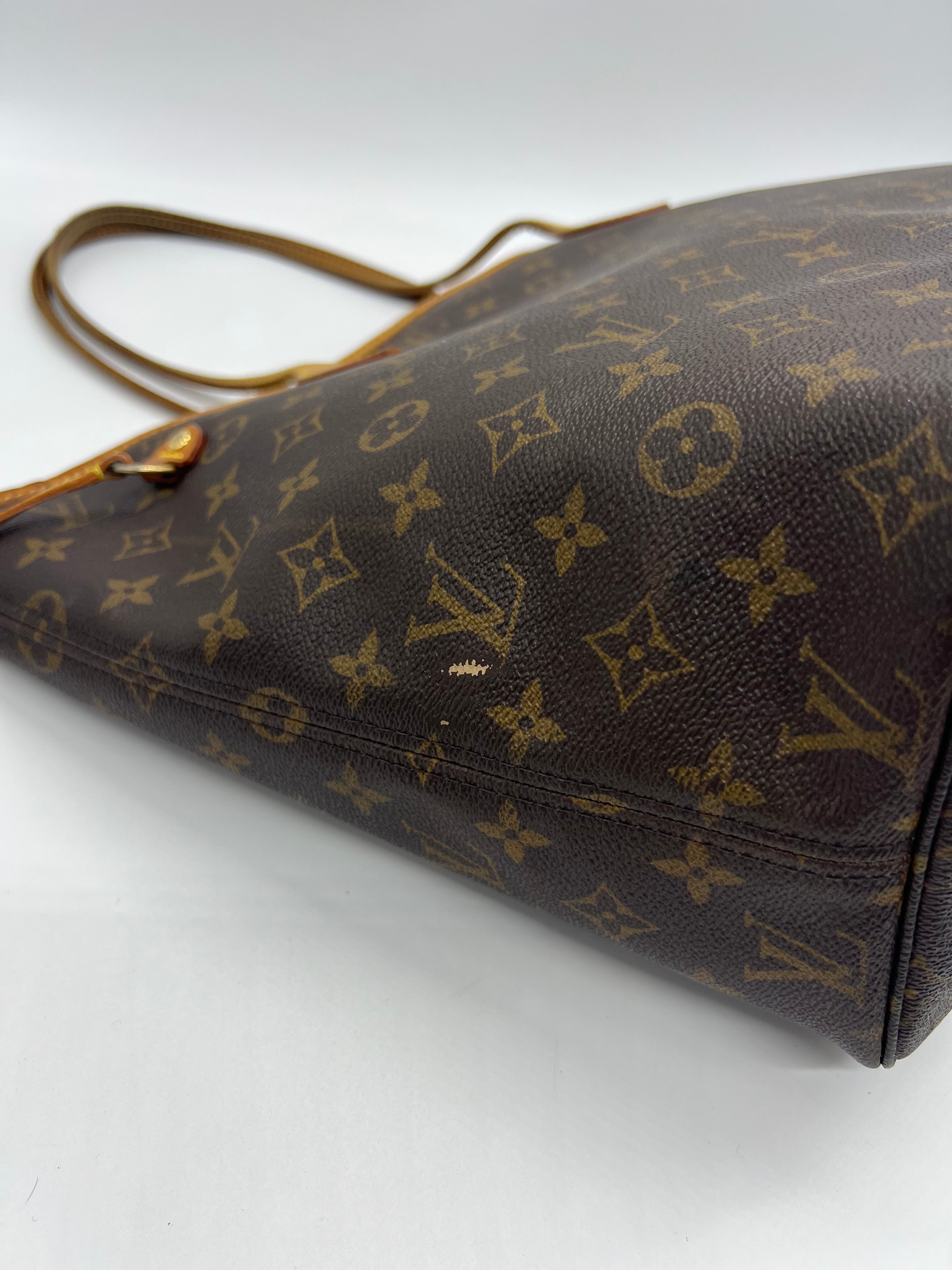 Louis Vuitton Neverfull MM Monogram