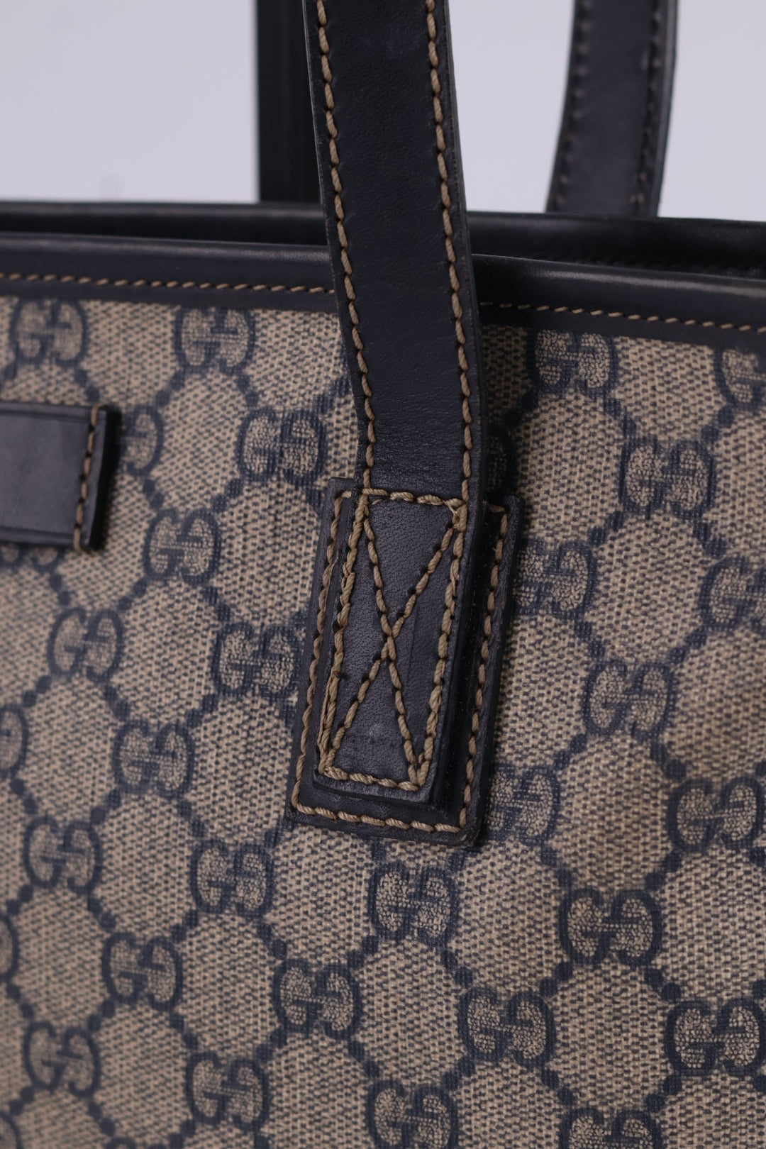 Gucci Tote GG Supreme Small
