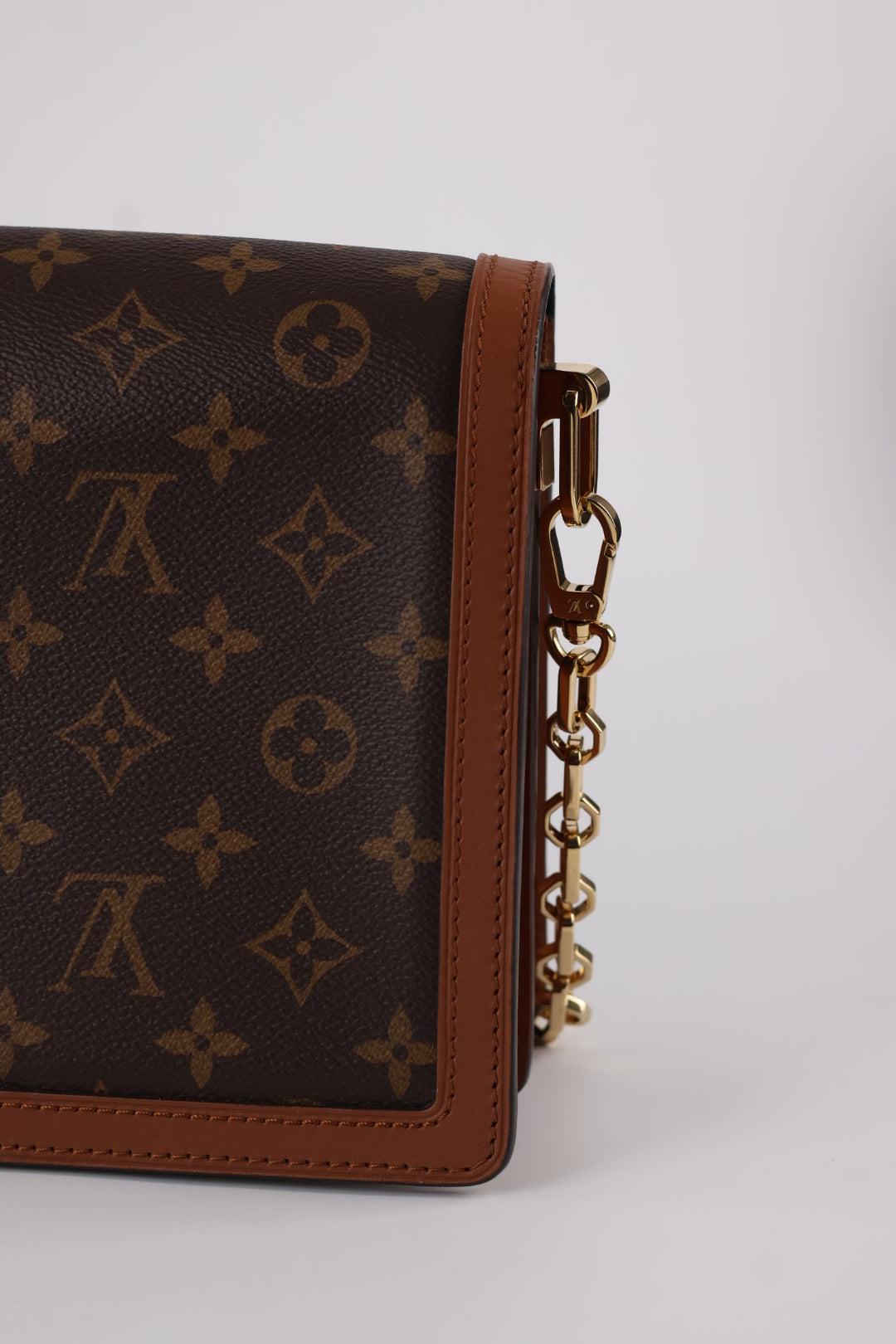 Louis Vuitton Dauphine MM