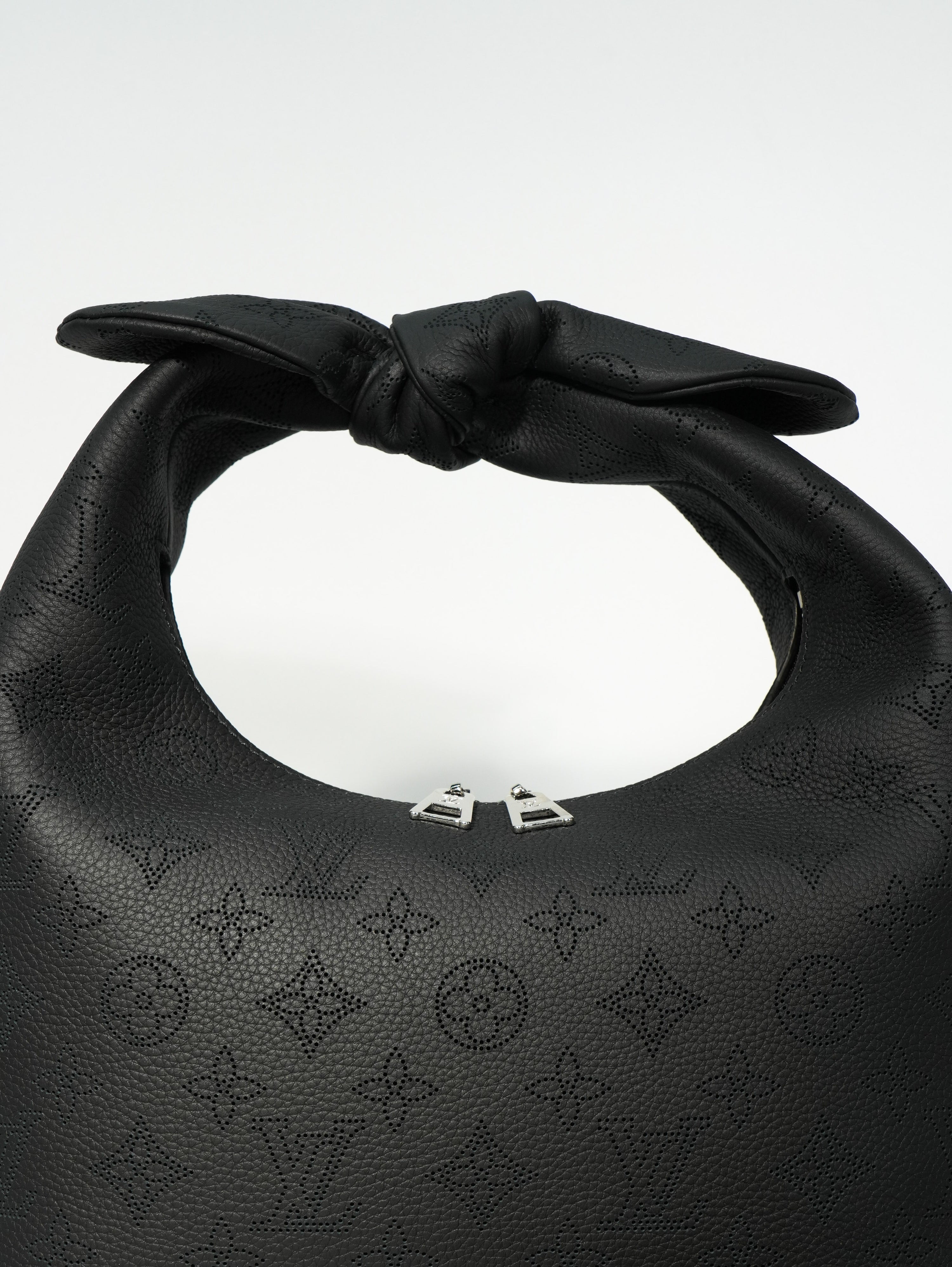 Louis Vuitton Why Knot PM Mahina