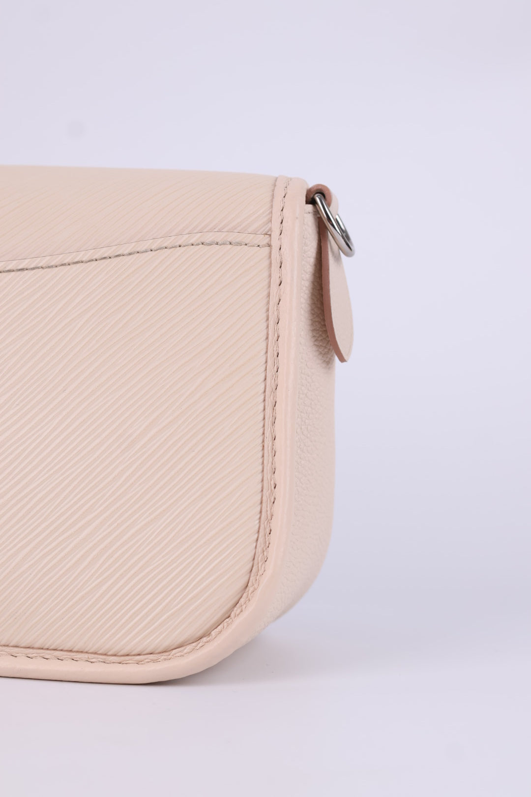 Louis Vuitton Buci Epi