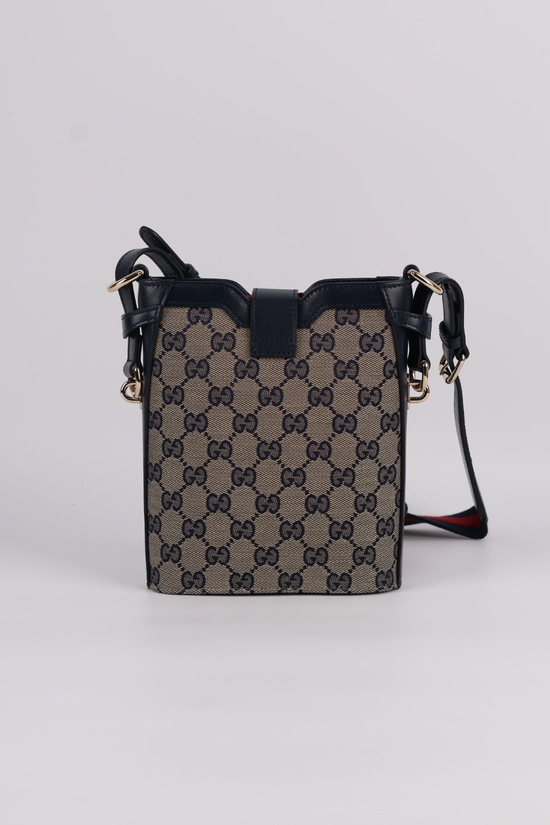 Gucci Mini Bucket Jackie GG Wave