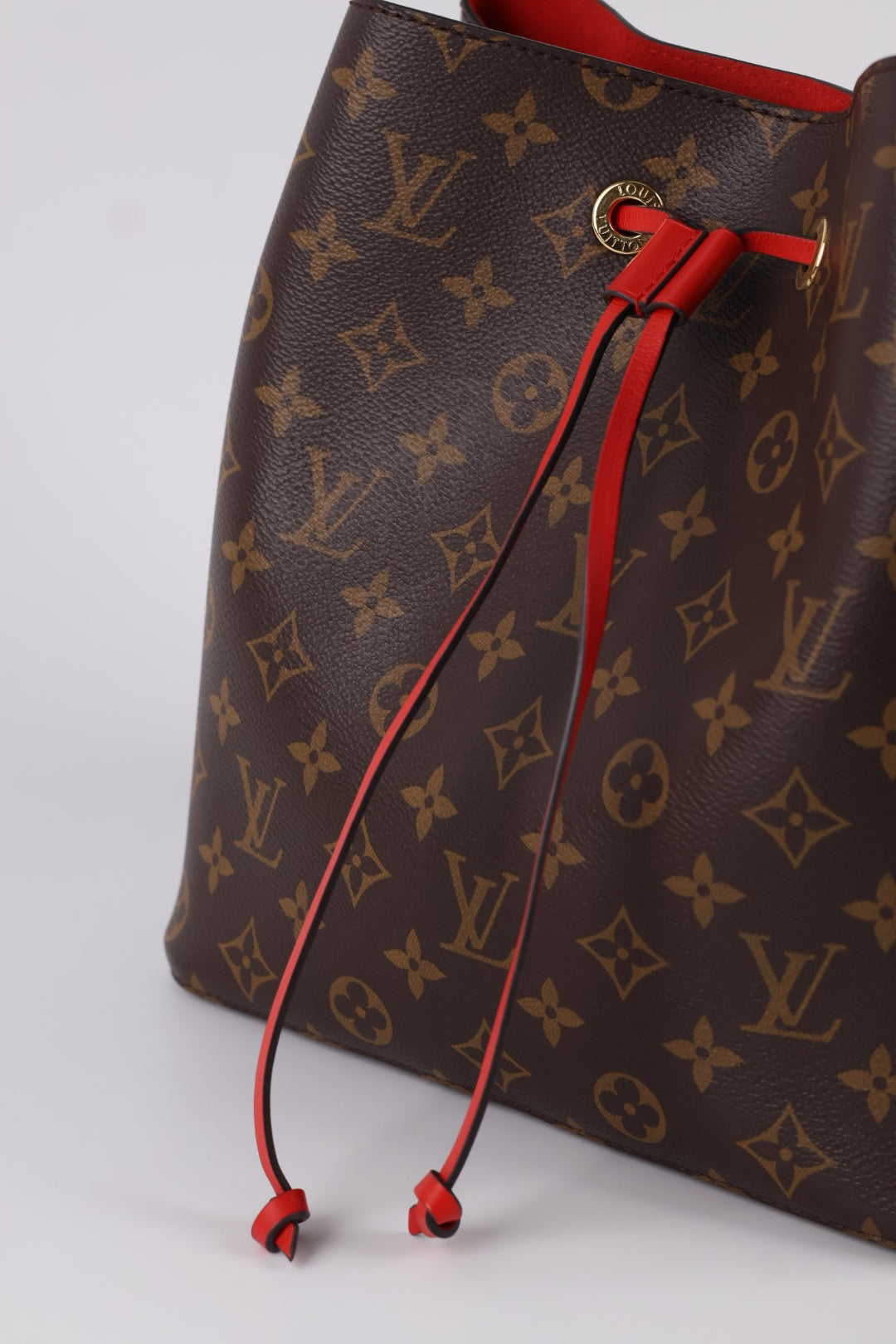 Louis Vuitton Neo Noé MM