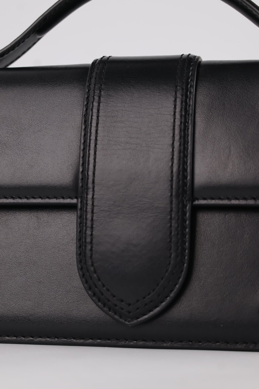Jacquemus Le Grand Bambino